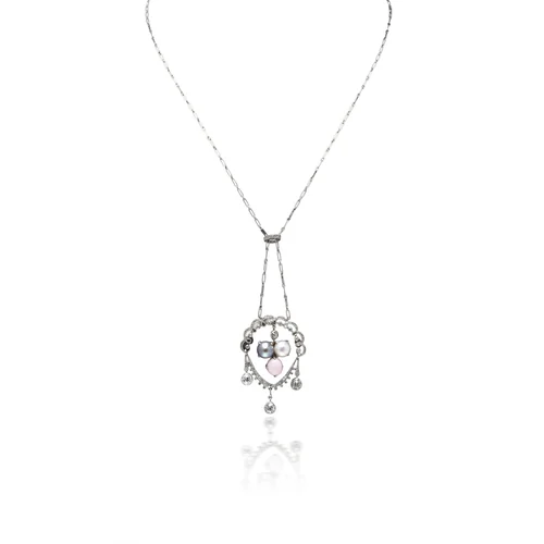 Belle Époque Conch Pearl and Diamond Pendant Necklace, Platinum, Circa 1910