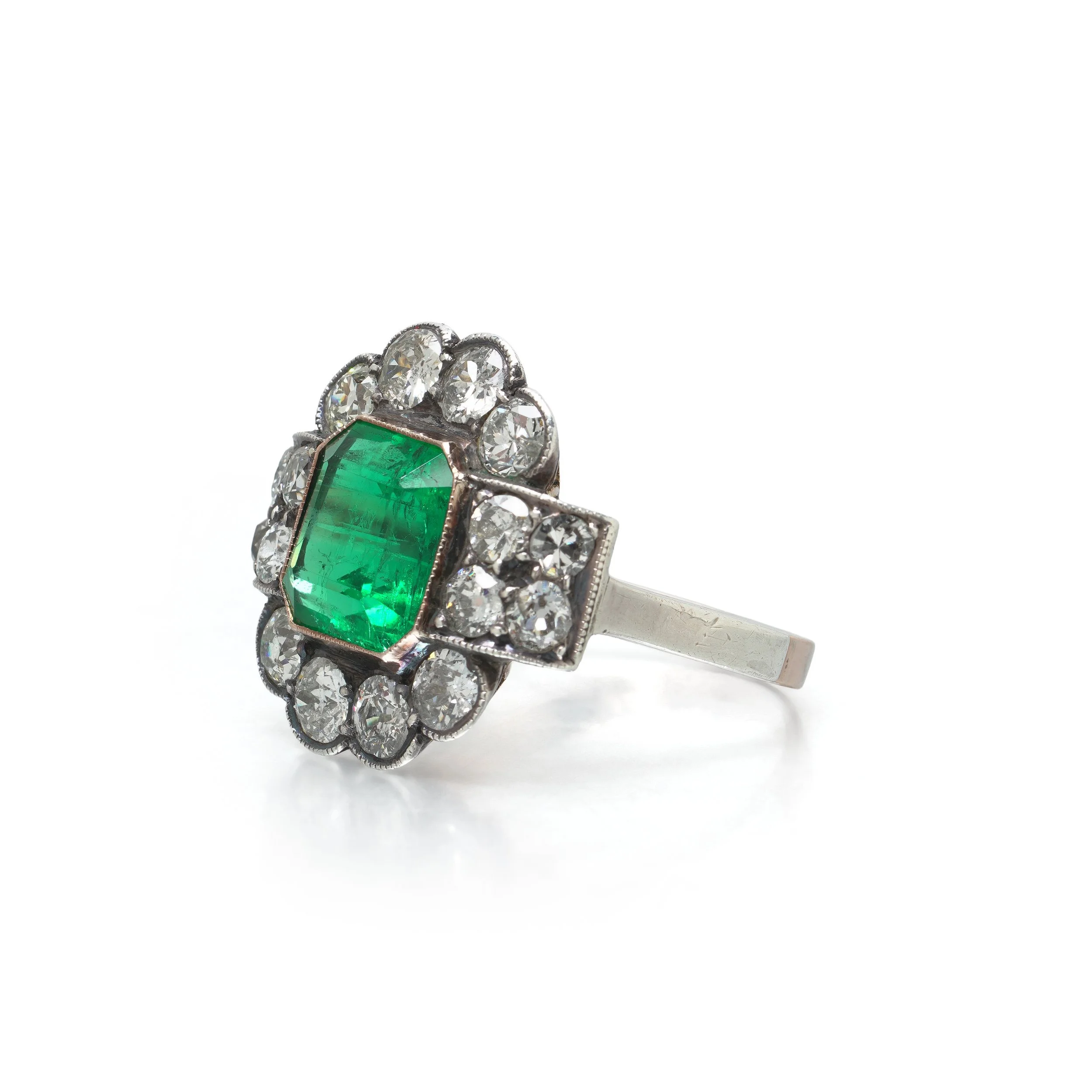 Emerald-and-Old-Cut-Diamond-Cluster-Ring-03.jpg