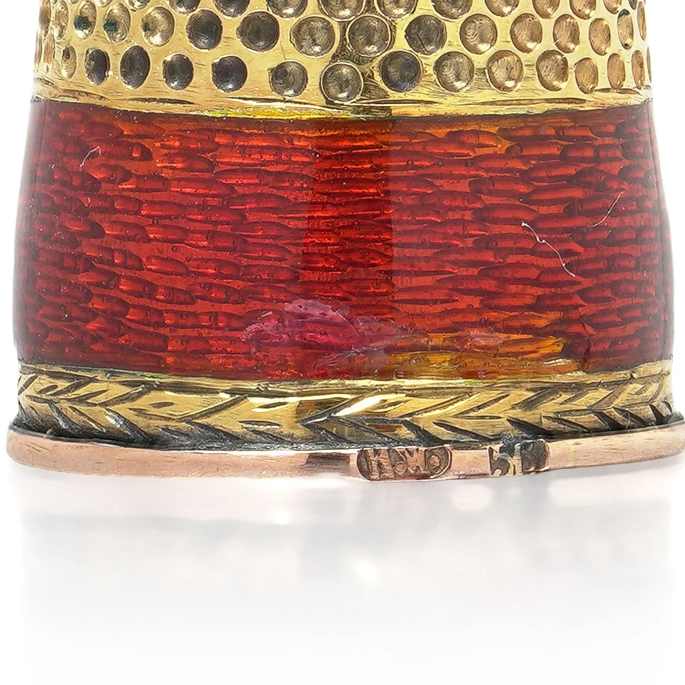 Russian-14KT-Gold-and-Red-Guilloche-Enamel-Thimble-08-enamel.jpg