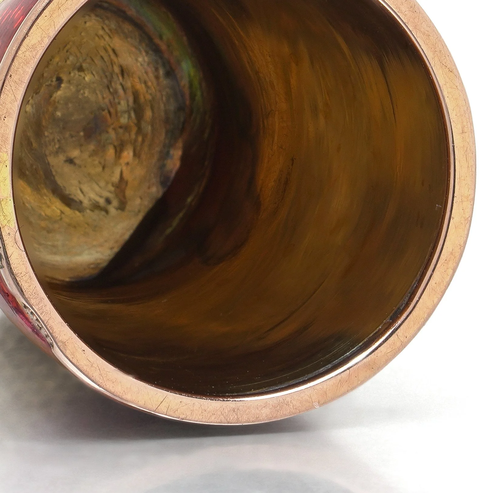 Russian-14KT-Gold-and-Red-Guilloche-Enamel-Thimble-11-interior.jpg