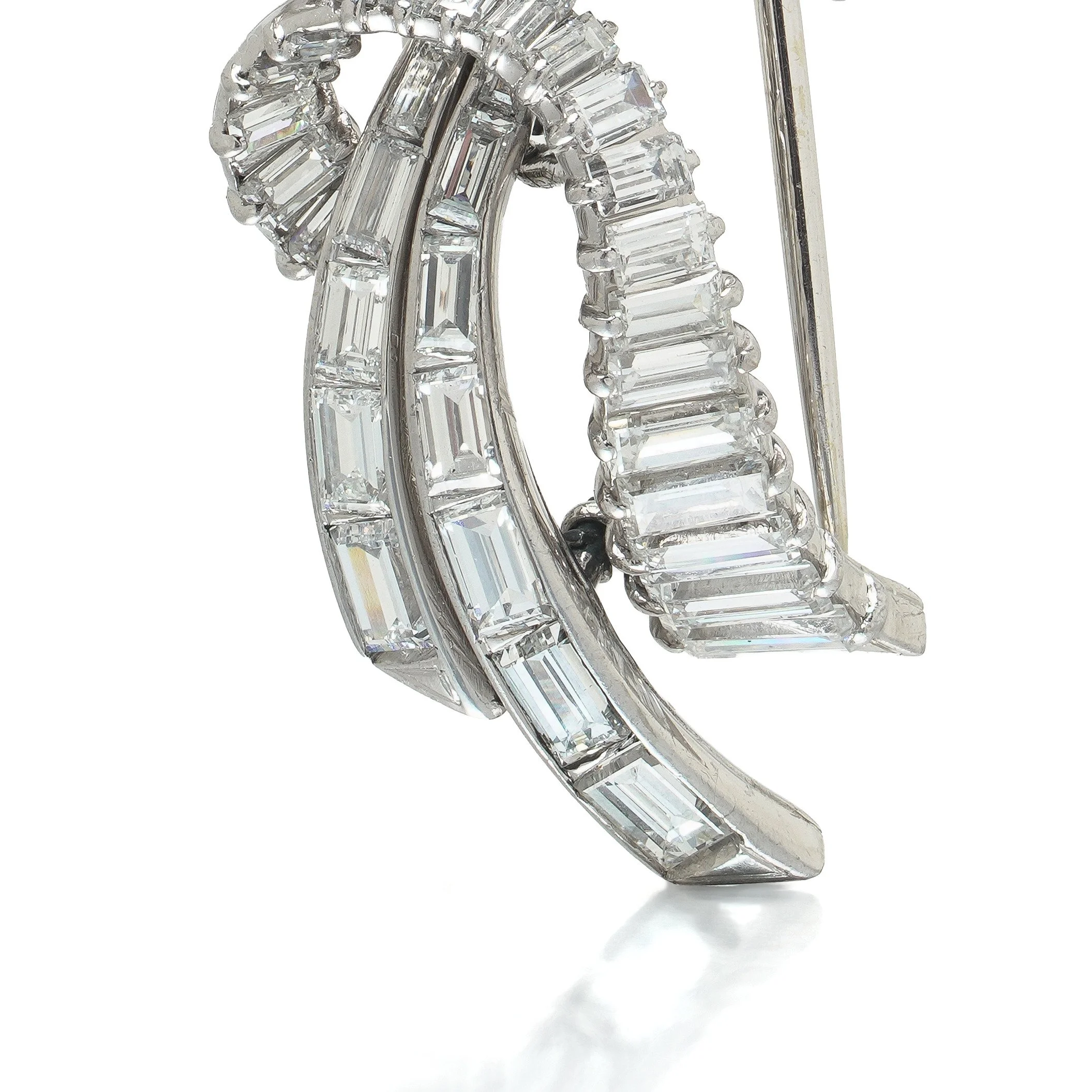 Mid-Century-Diamond-Flower-Spray-Brooch-Platinum-05-baguettes.jpg