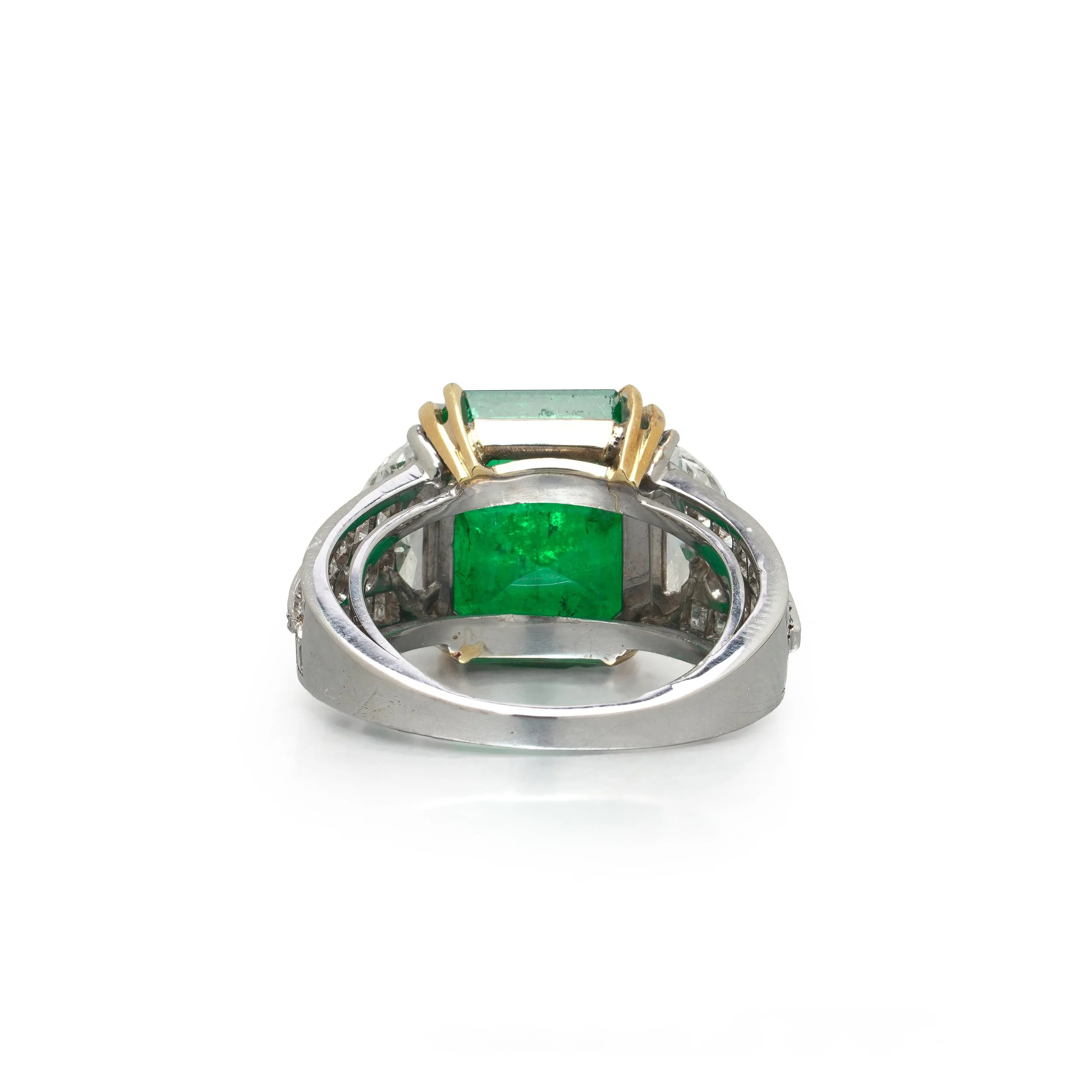 Emerald-and-Diamond-Cocktail-Ring-Platinum-05.jpg