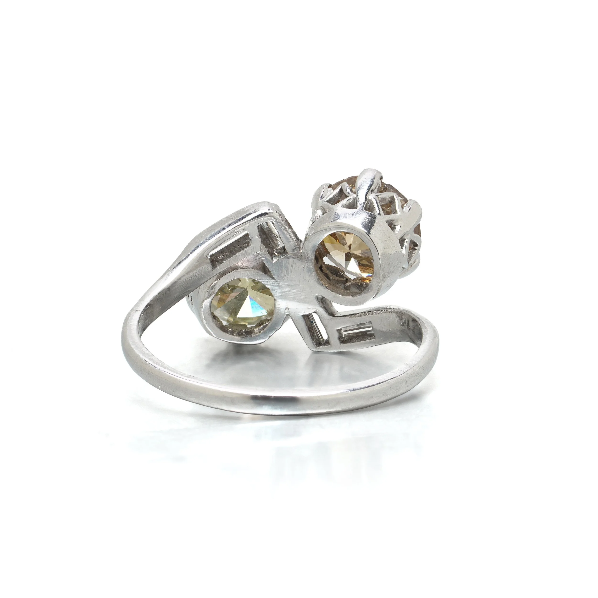 Toi-et-Moi-Fancy-Coloured-Diamond-Ring-Platinum-05.jpg