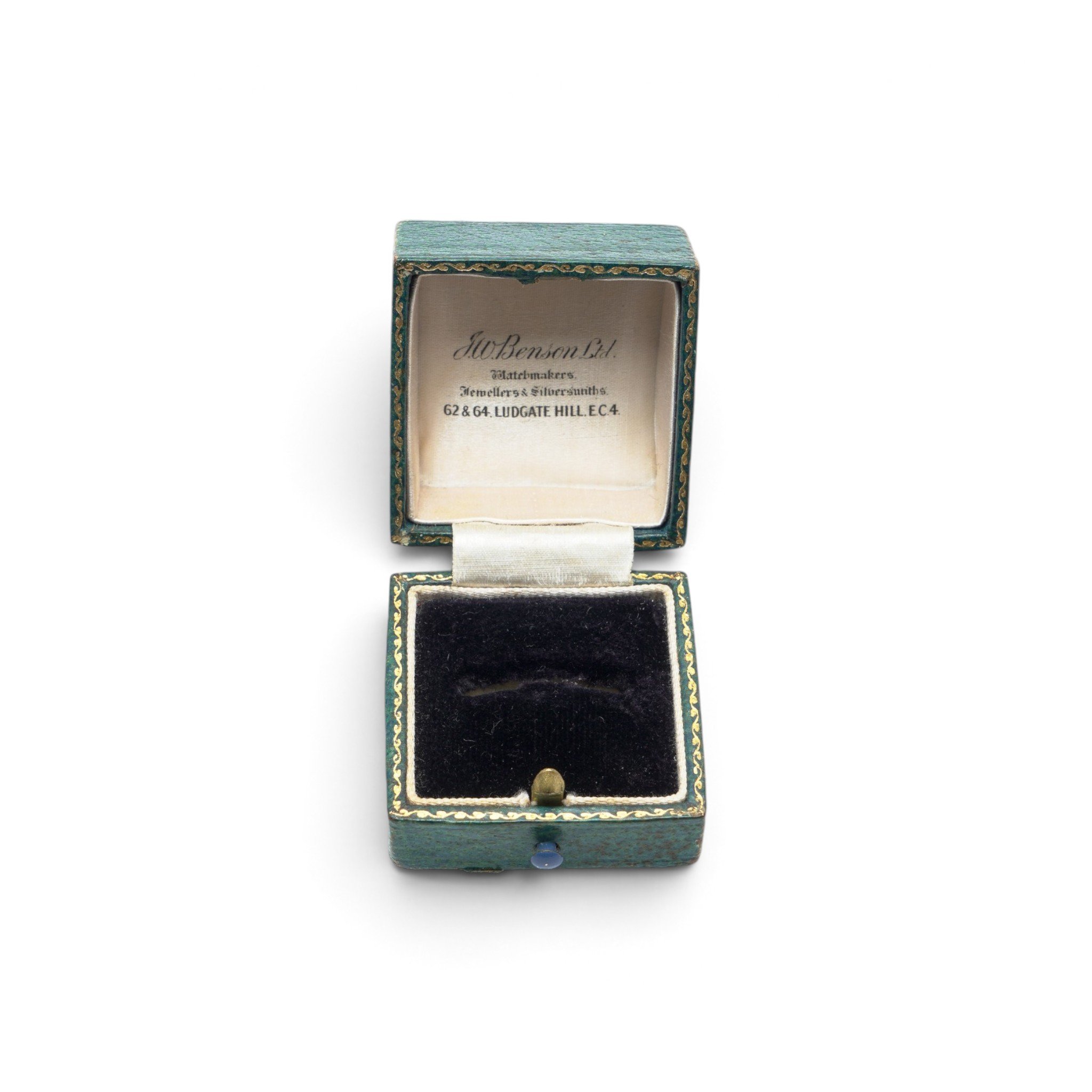 Antique-J-W-Benson-Ring-Box-Ludgate-Hill-London-03.jpg