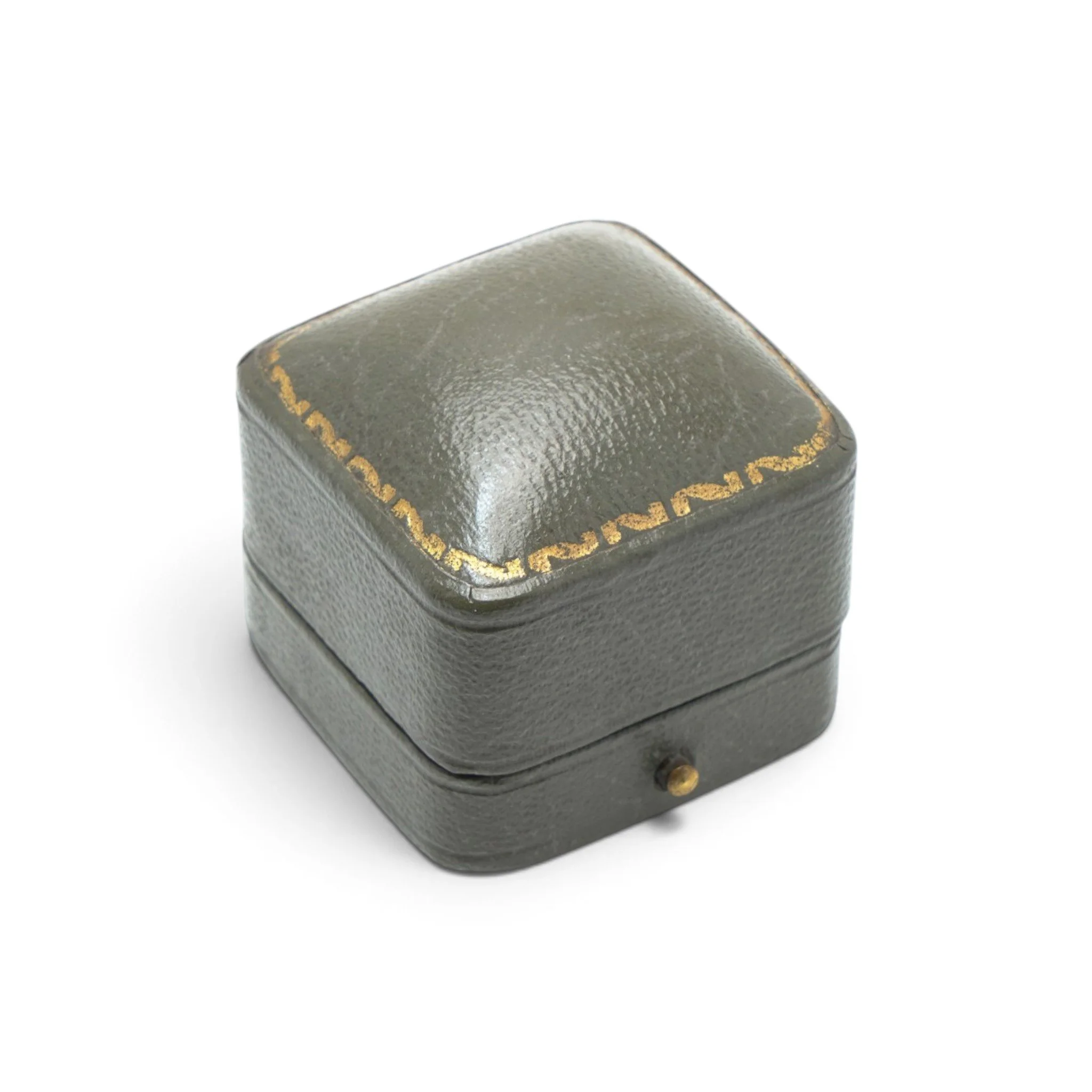 Antique-Mrs-Newman-Ring-Box-Duke-Street-Grosvenor-Square-01.jpg