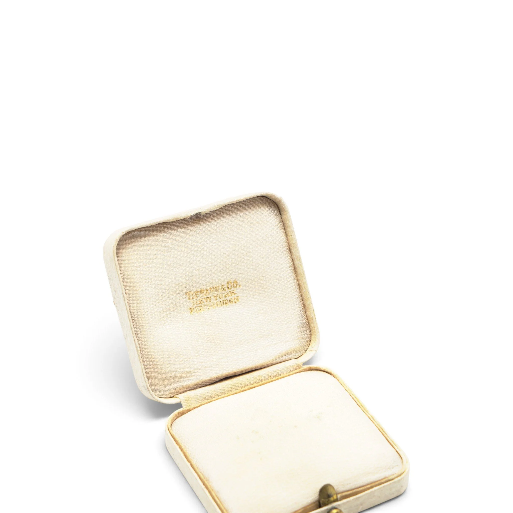 Antique-Tiffany-and-Co-Jewellery-Box-New-York-Paris-London-05.jpg