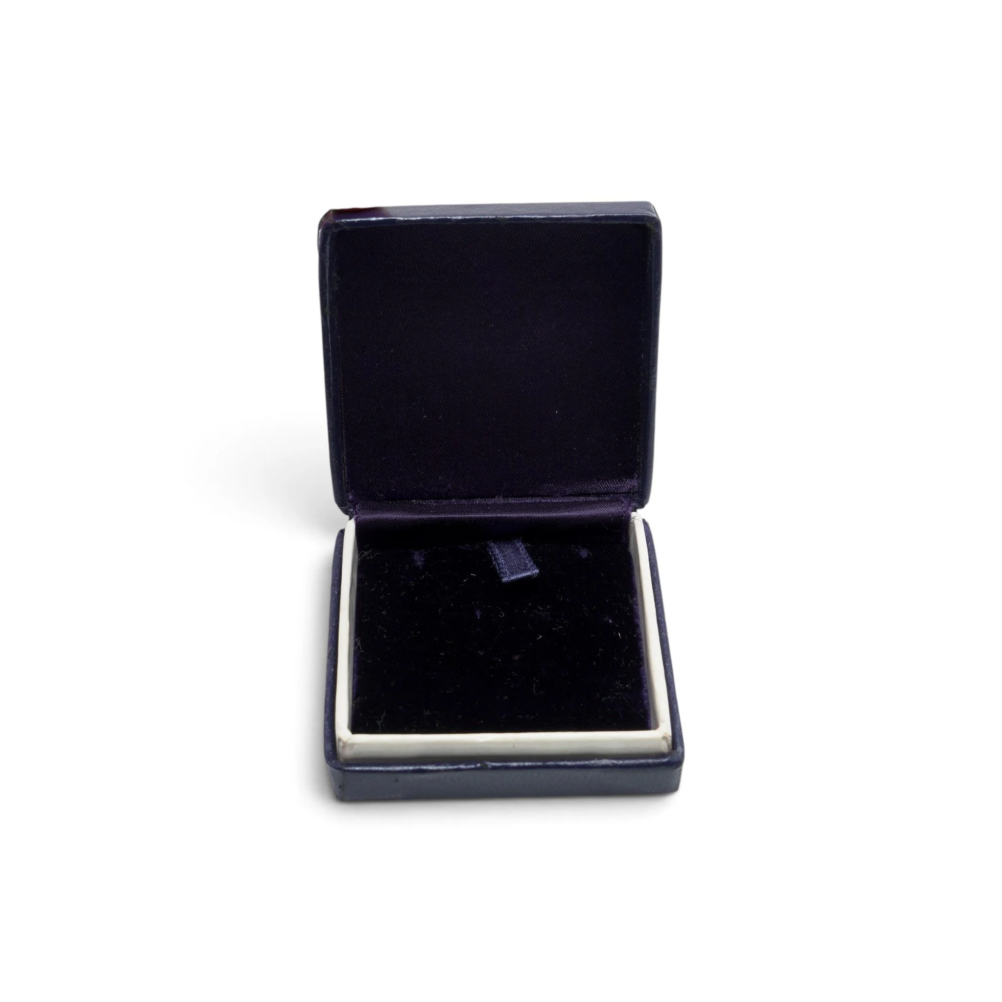 Vintage-Tiffany-and-Co-Earring-Box-New-York-03.jpg