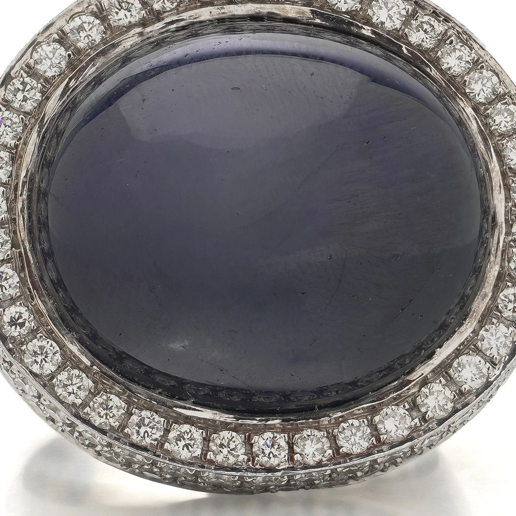 Vintage-23-Carat-Sapphire-Cabochon-and-Diamond-Dome-Ring-18KT-White-Gold-04-detail-sapphire.jpg