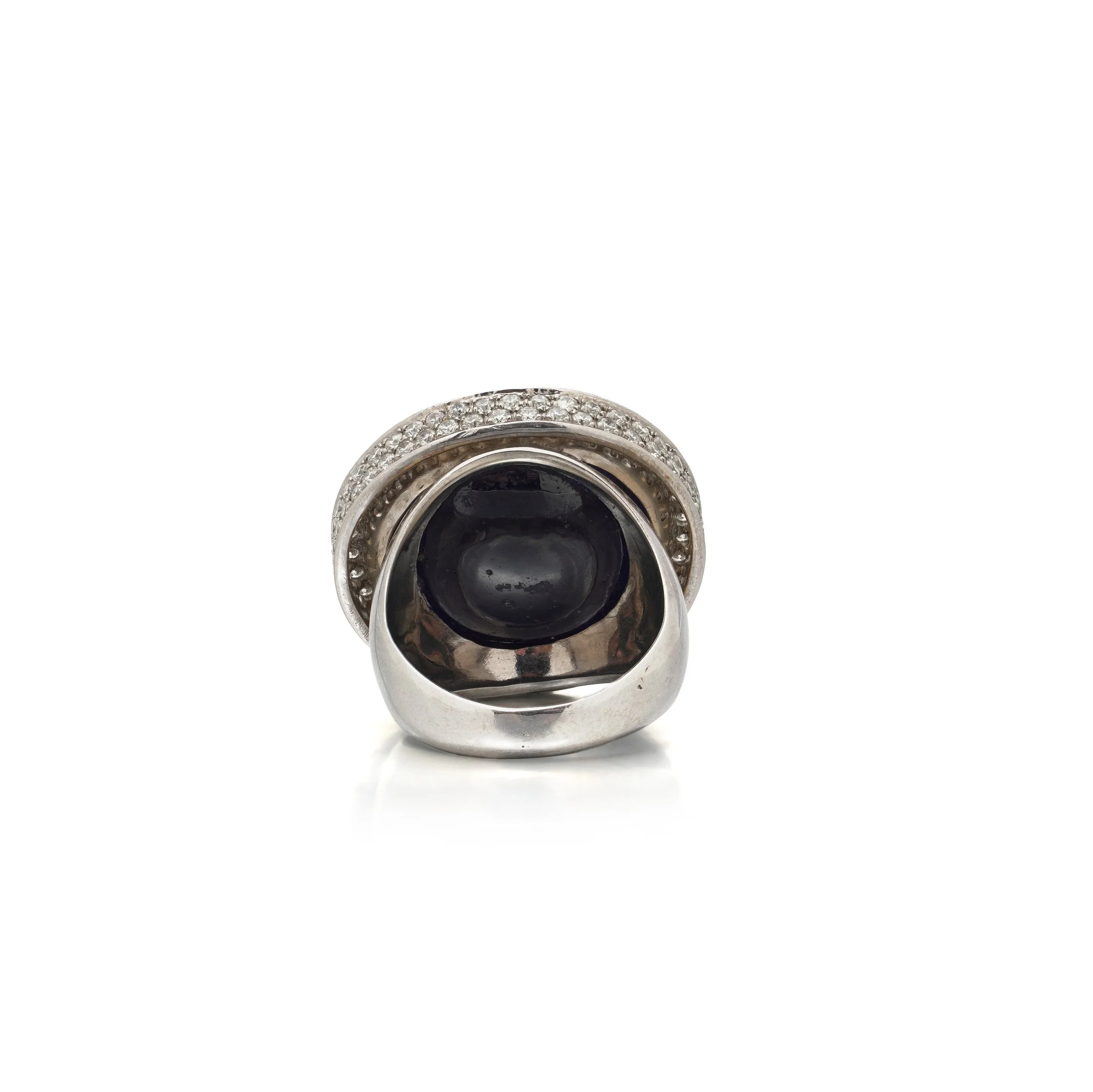 Vintage-23-Carat-Sapphire-Cabochon-and-Diamond-Dome-Ring-18KT-White-Gold-07.jpg