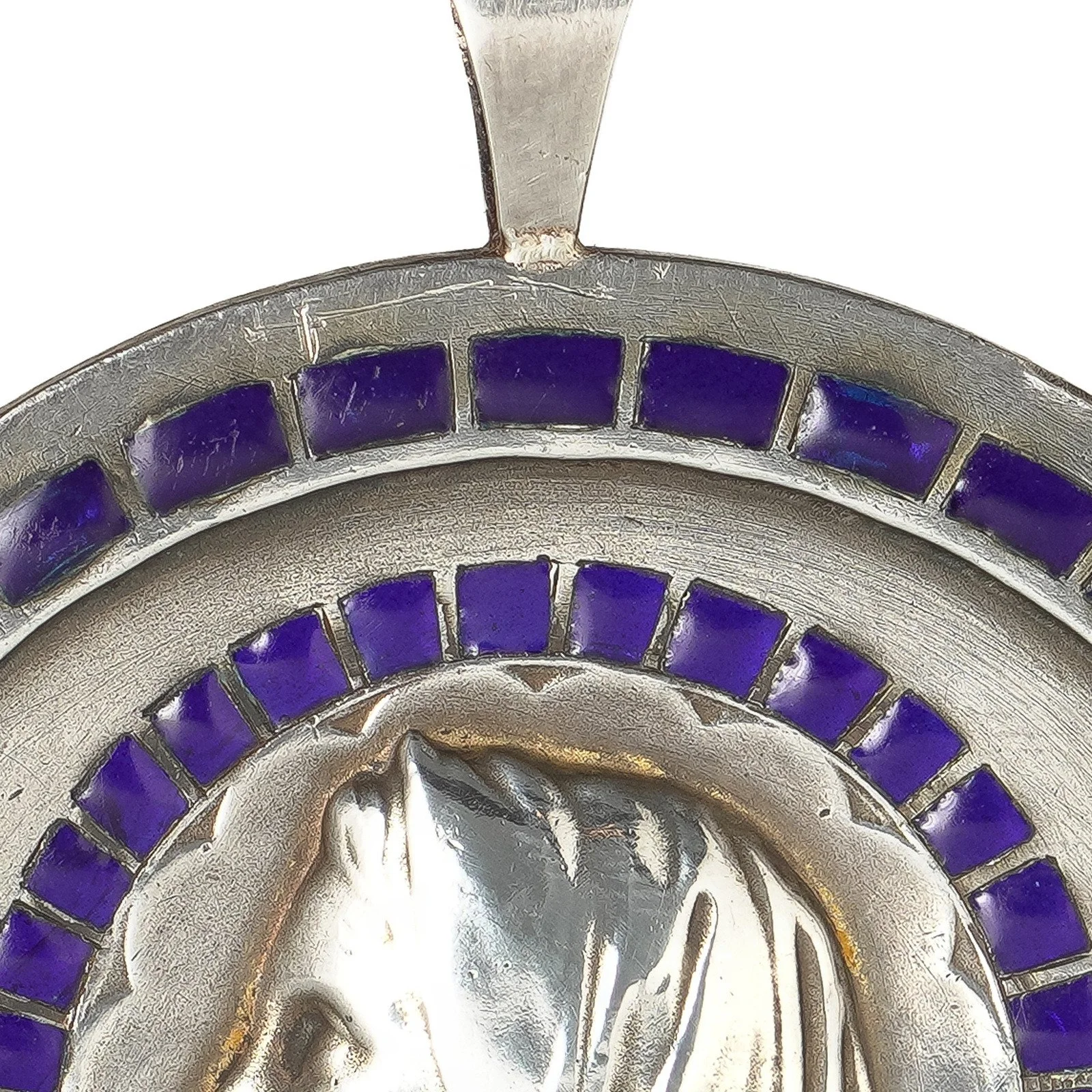 Vintage-French-Silver-Virgin-Mary-Medal-Pendant-Blue-Plique-a-Jour-Enamel-03-detail-enamel-halo.jpg