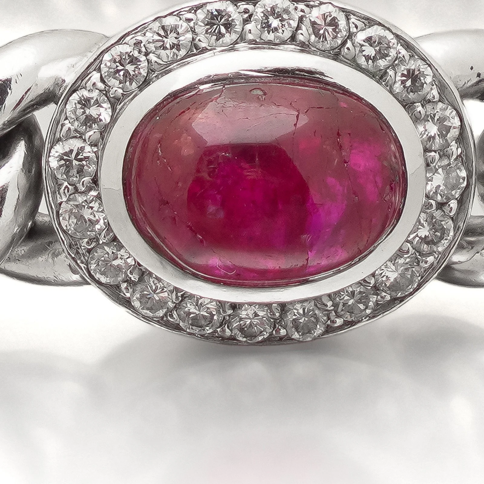 Natural-Ruby-Cabochon-and-Diamond-Curb-Link-Bracelet-18KT-White-Gold-04-detail-front-ruby.jpg