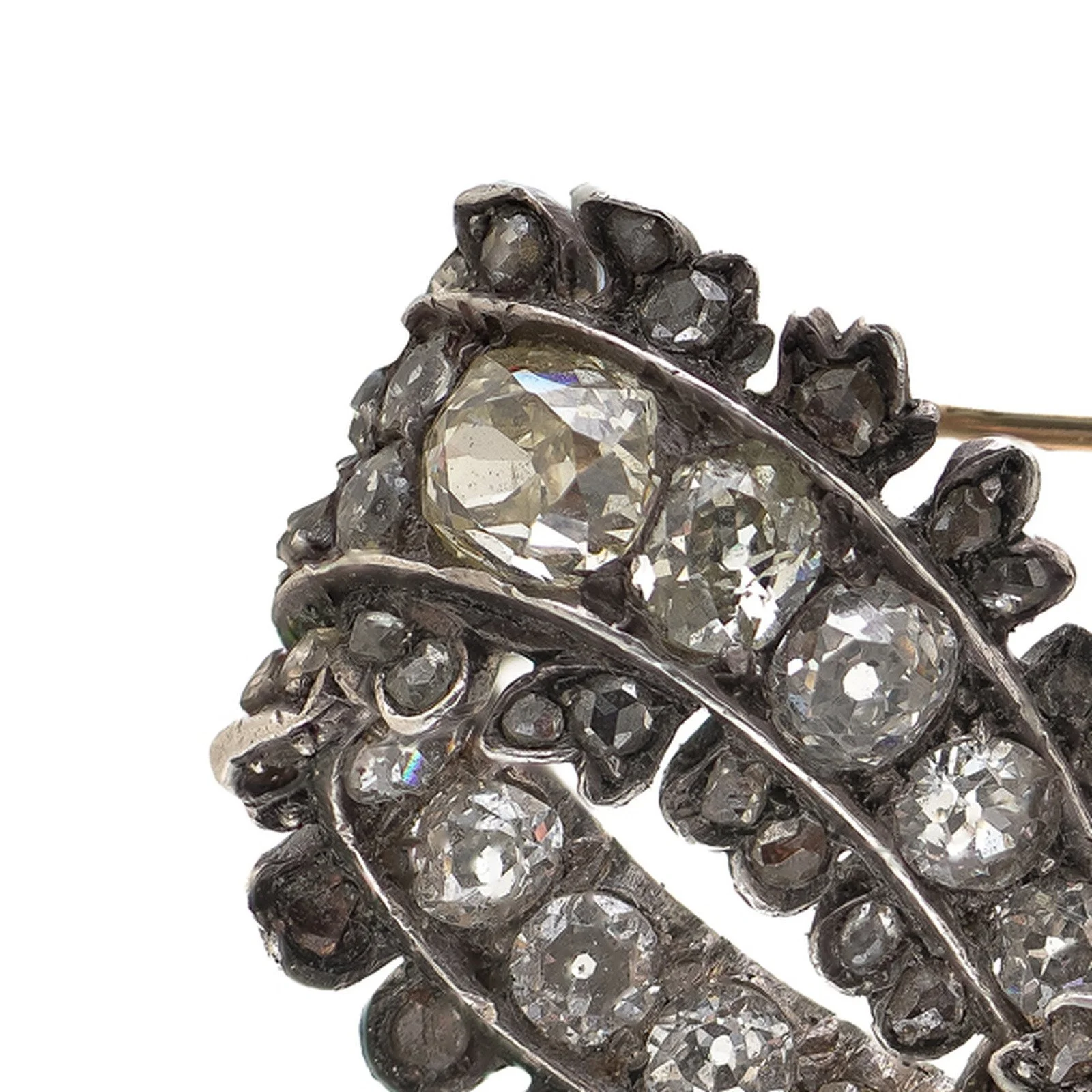 Antique-Victorian-Diamond-and-Citrine-Bow-Brooch-Silver-and-Gold-05-detail-old-cut-diamonds.jpg
