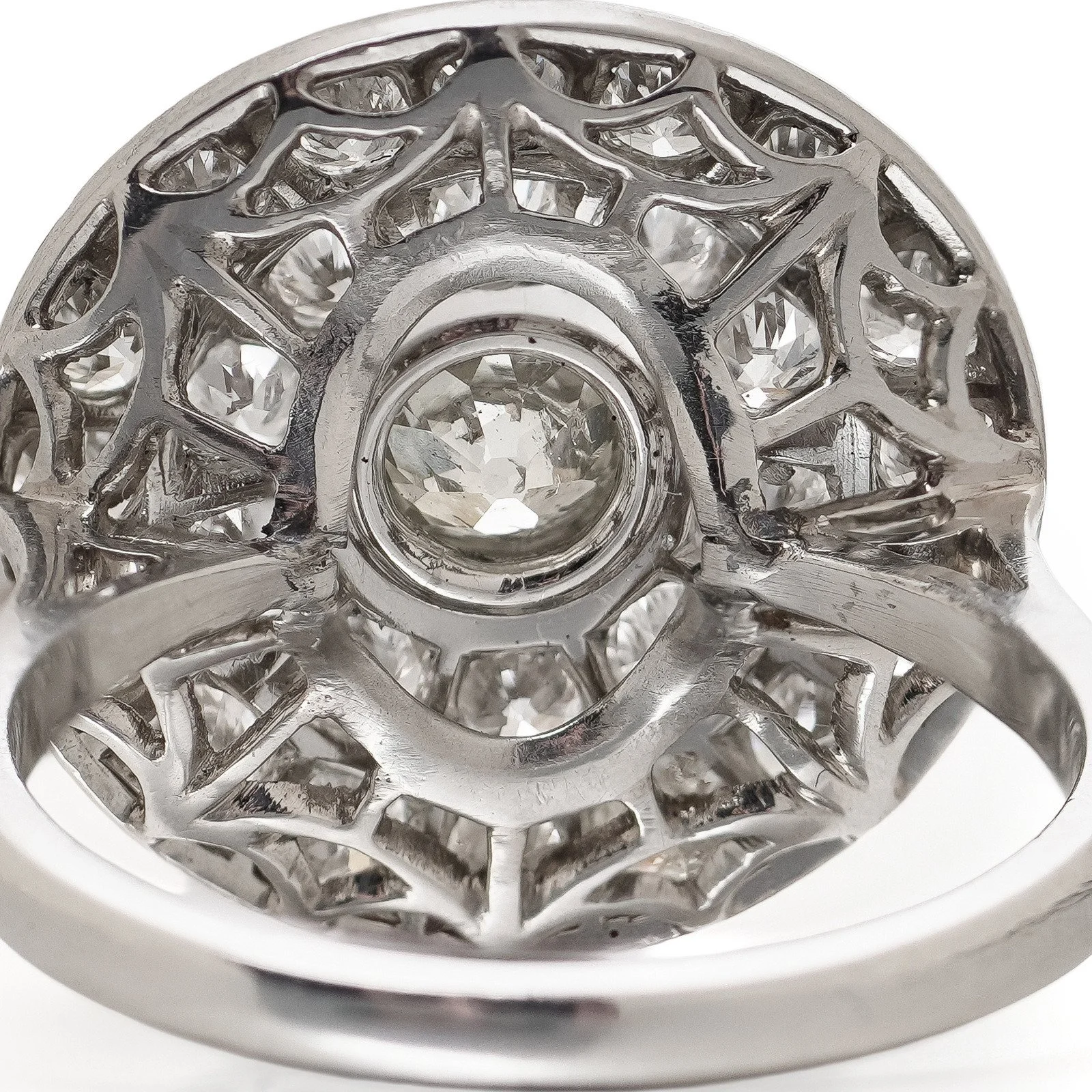 Art-Deco-Platinum-Diamond-Target-Cluster-Ring-2-32-Carats-05-detail-pierced-gallery.jpg
