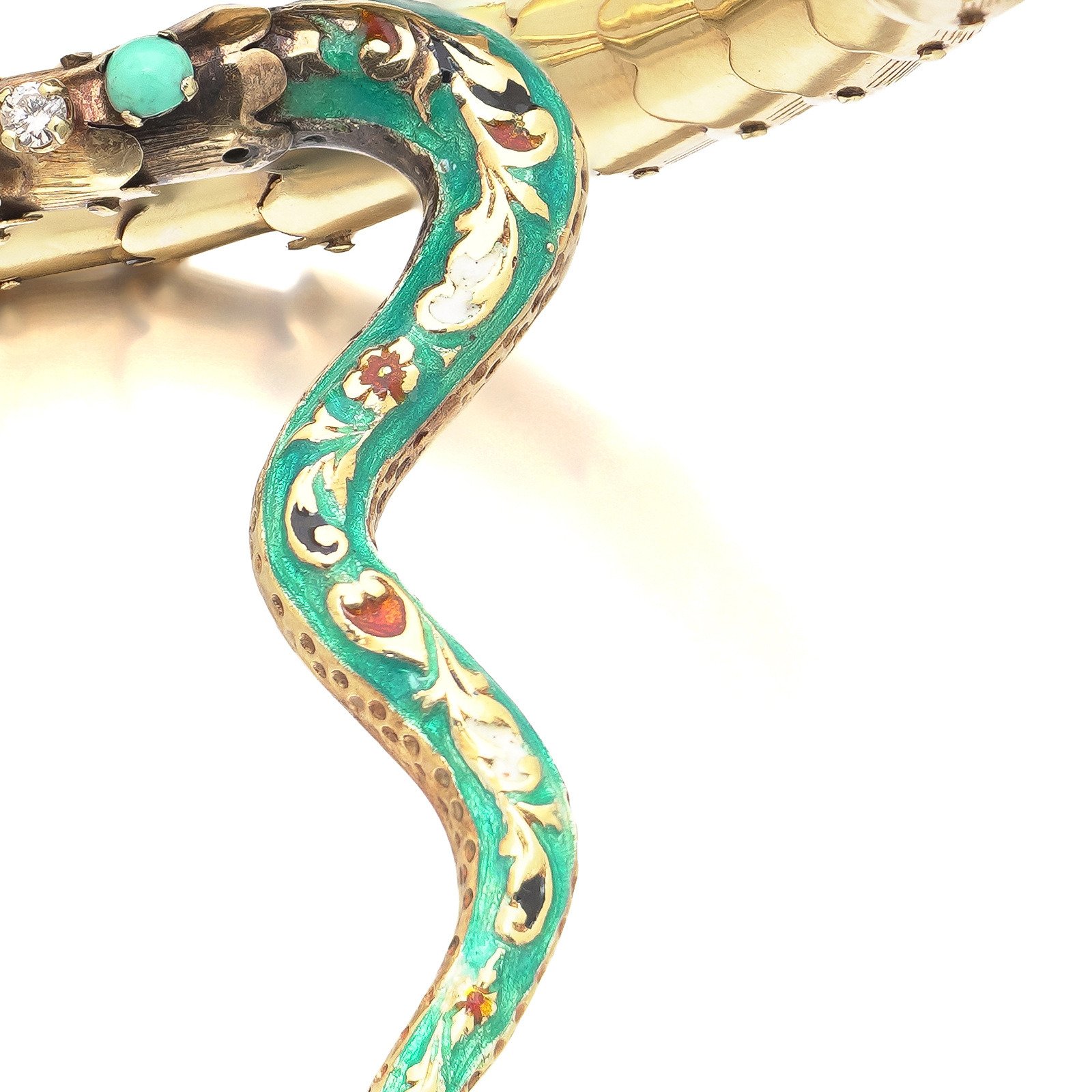 Vintage-14KT-Gold-Serpent-Bracelet-Opal-and-Diamond-04-detail-enamel-tail.jpg