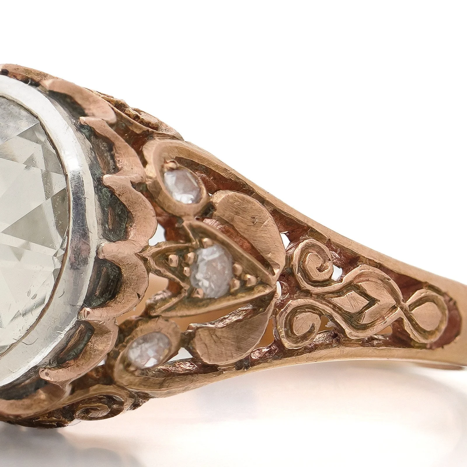 Georgian-Rose-Cut-Diamond-Ring-Victorian-15KT-Gold-Shank-05-detail-pierced-shoulder.jpg