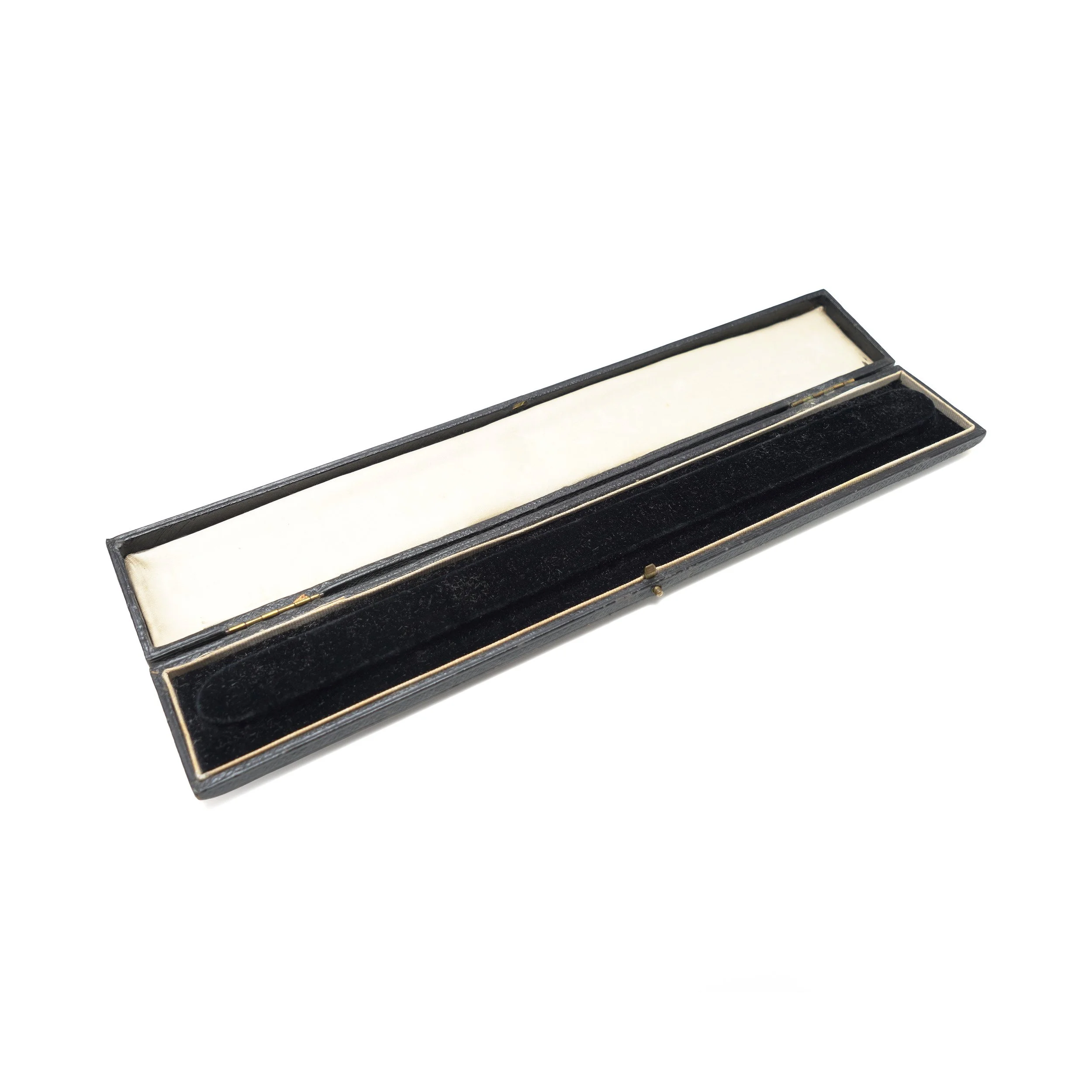 Antique-Long-Black-Leather-Necklace-Presentation-Box-04.jpg