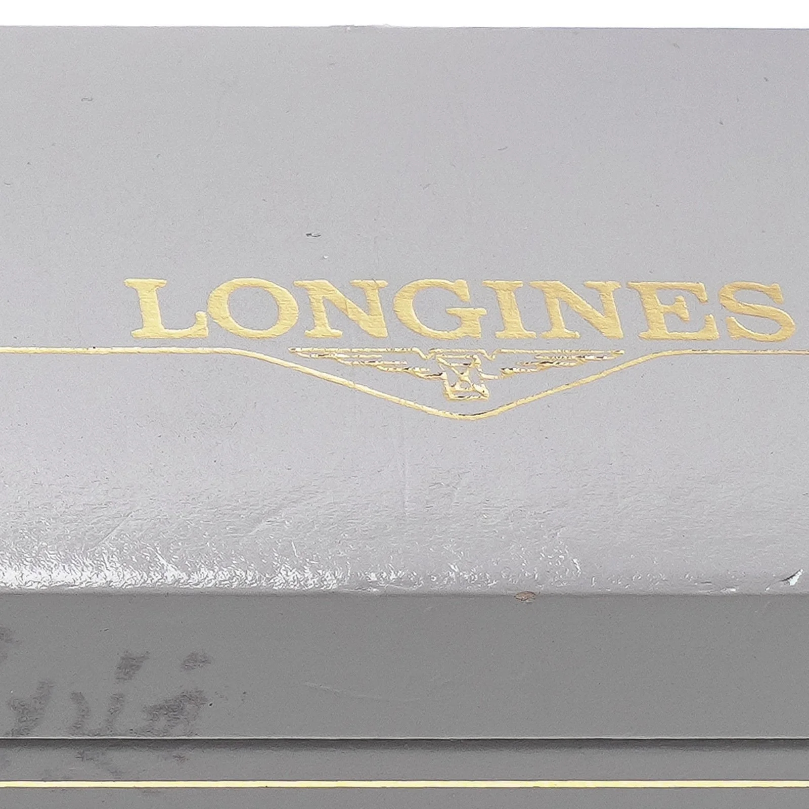 Vintage-1970s-Longines-Watch-Presentation-Box-06-detail-lid-logo.jpg