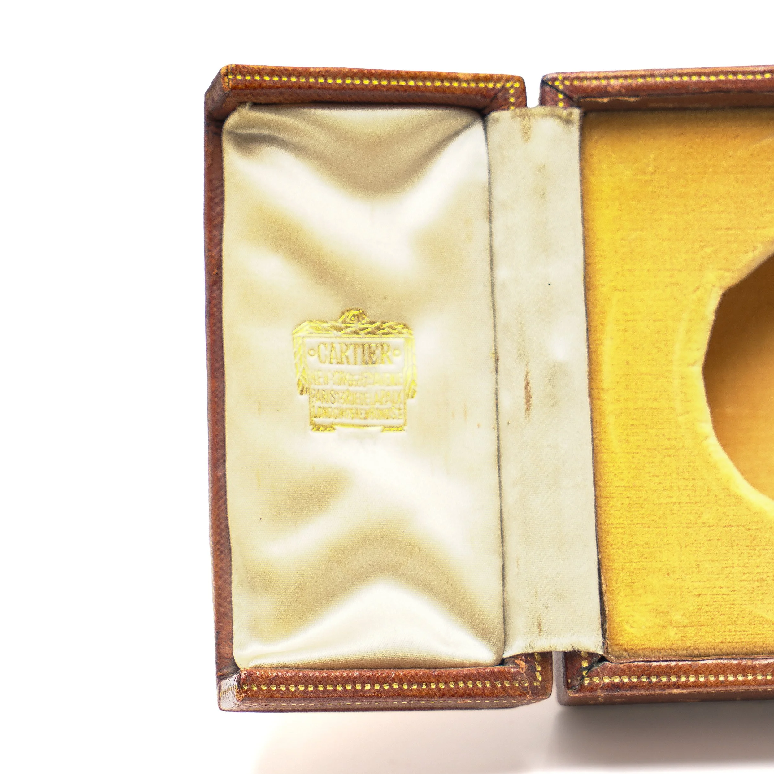Antique-Cartier-Clock-or-Medallion-Presentation-Case-with-Easel-Stand-New-York-Paris-London-06-4903.jpg