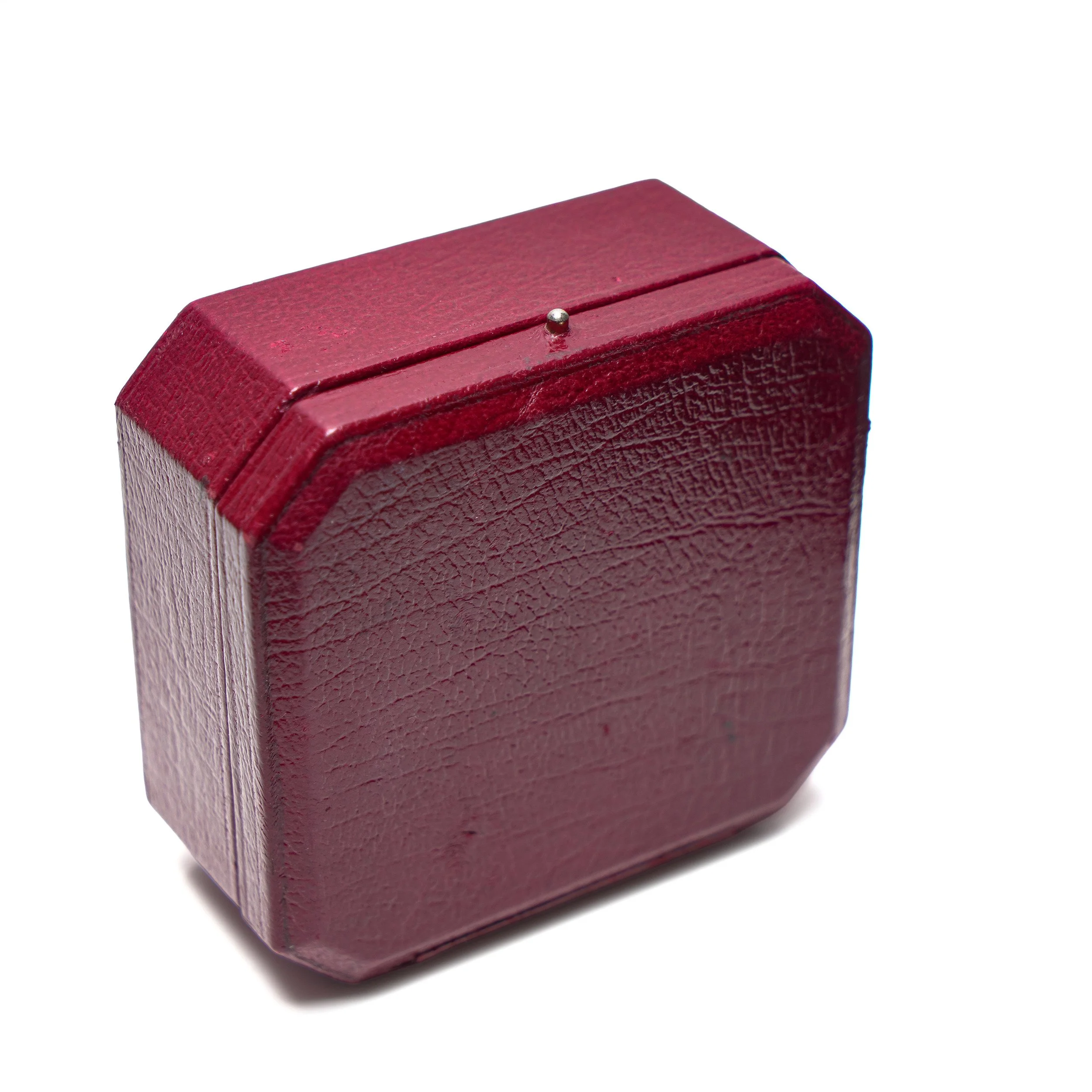 Vintage-Hancocks-and-Co-Large-Brooch-Box-Burlington-Gardens-London-04-4973.jpg