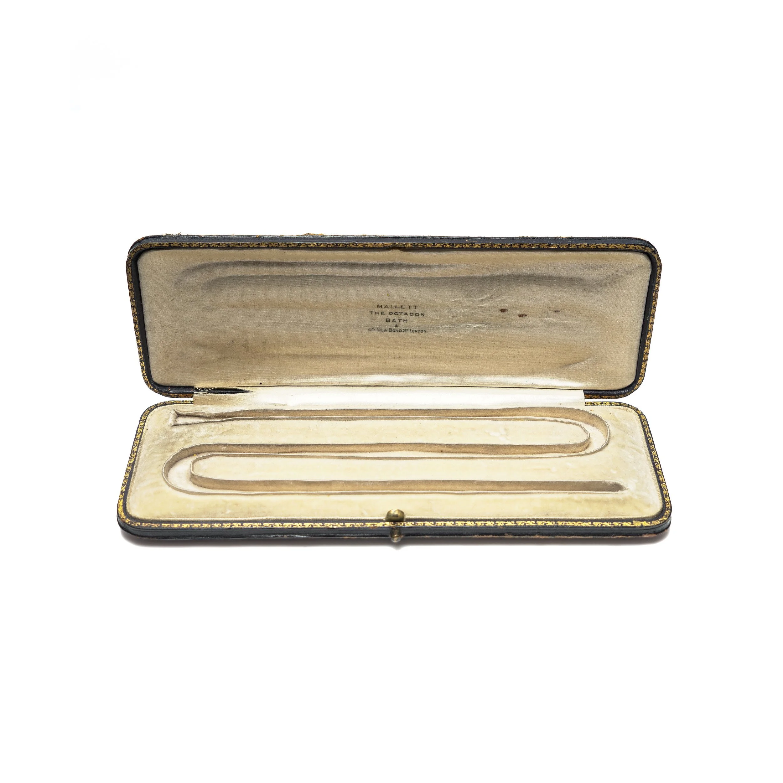 Antique-Mallett-Necklace-Presentation-Box-The-Octagon-Bath-and-New-Bond-Street-02-4976.jpg