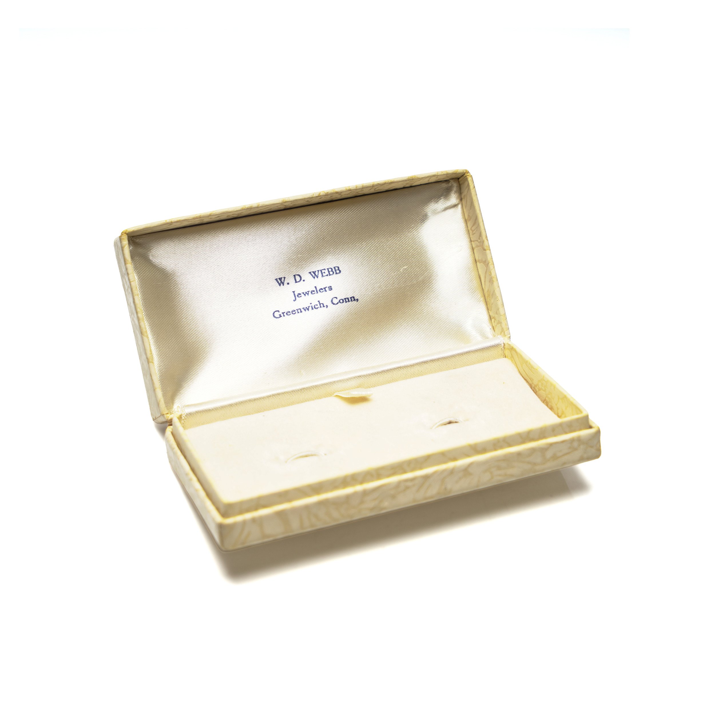 Vintage-W-D-Webb-Jewelers-Box-Greenwich-Connecticut-03-4986.jpg