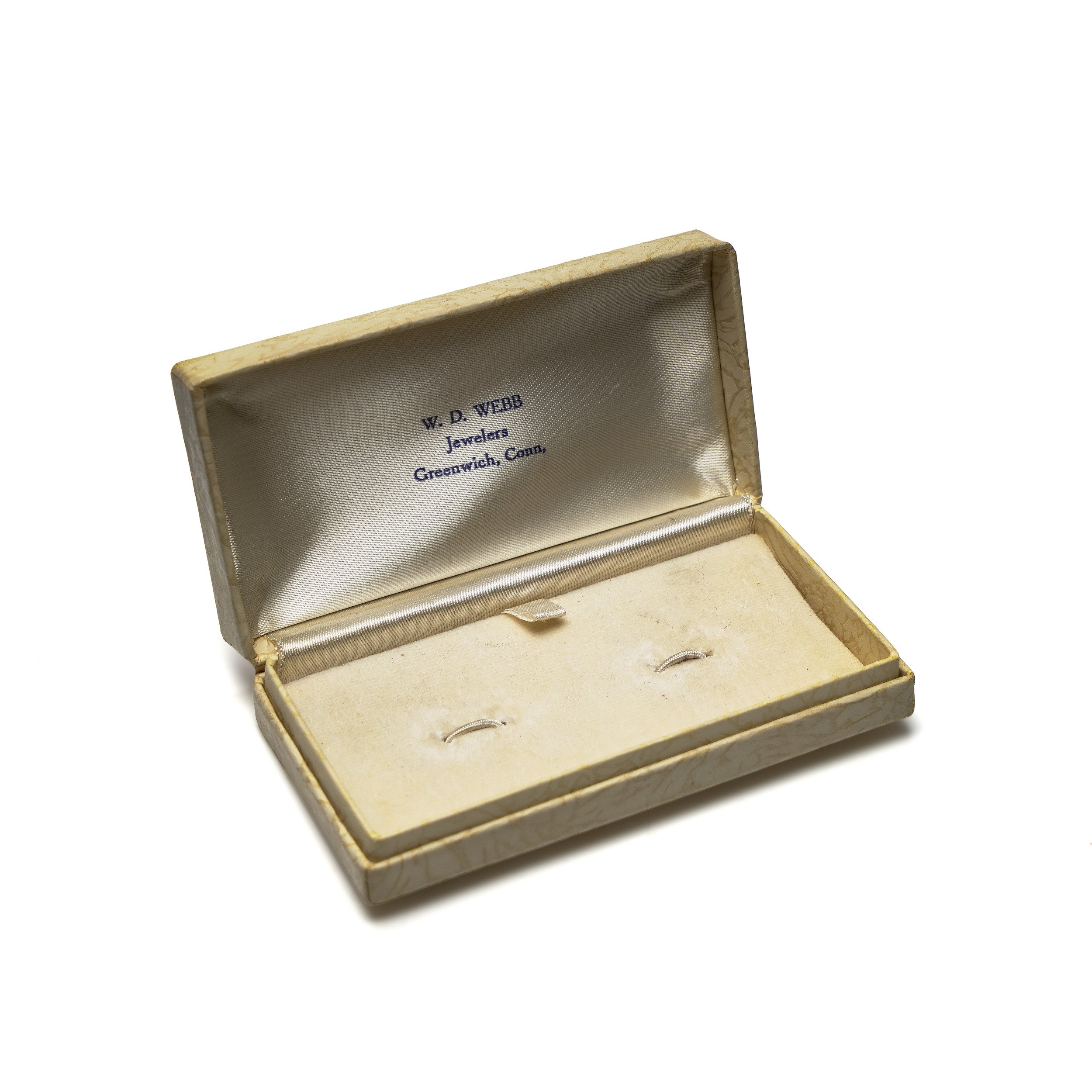 Vintage-W-D-Webb-Jewelers-Box-Greenwich-Connecticut-05-4989.jpg