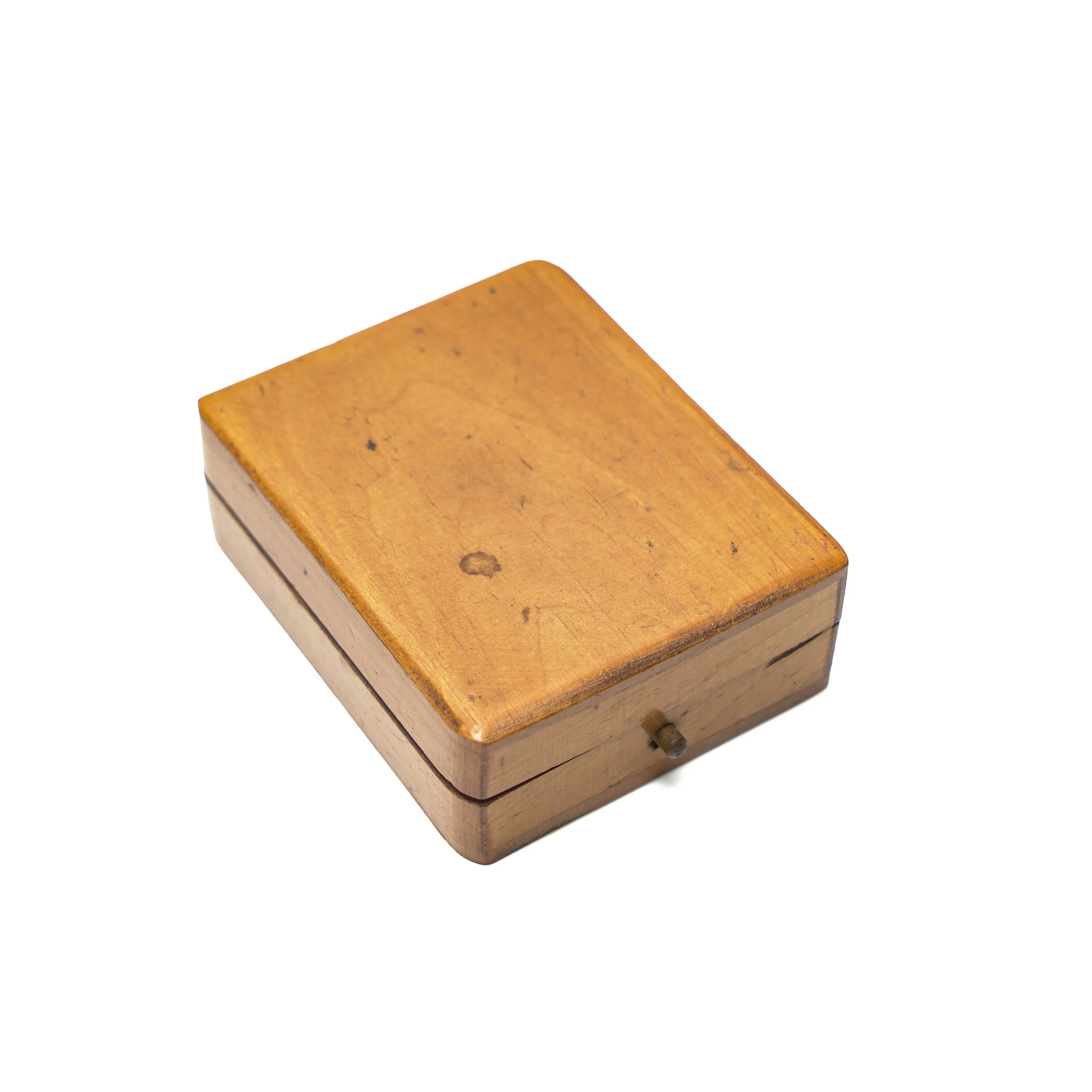 Antique-H-A-B-Bouchette-Wooden-Coin-or-Pendant-Box-Amsterdam-03-5014.jpg