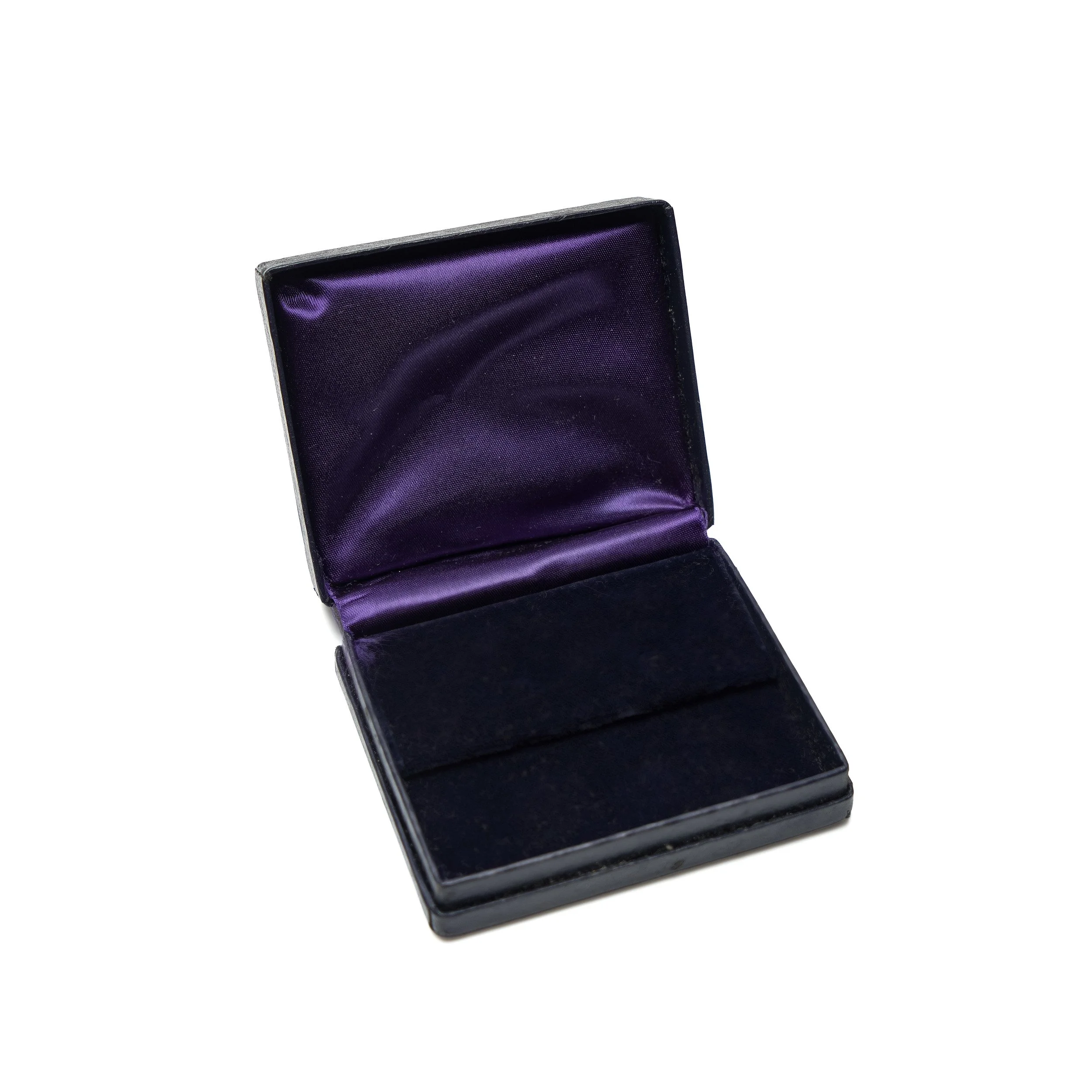 Vintage-Tiffany-and-Co-Earring-Box-02-5020.jpg