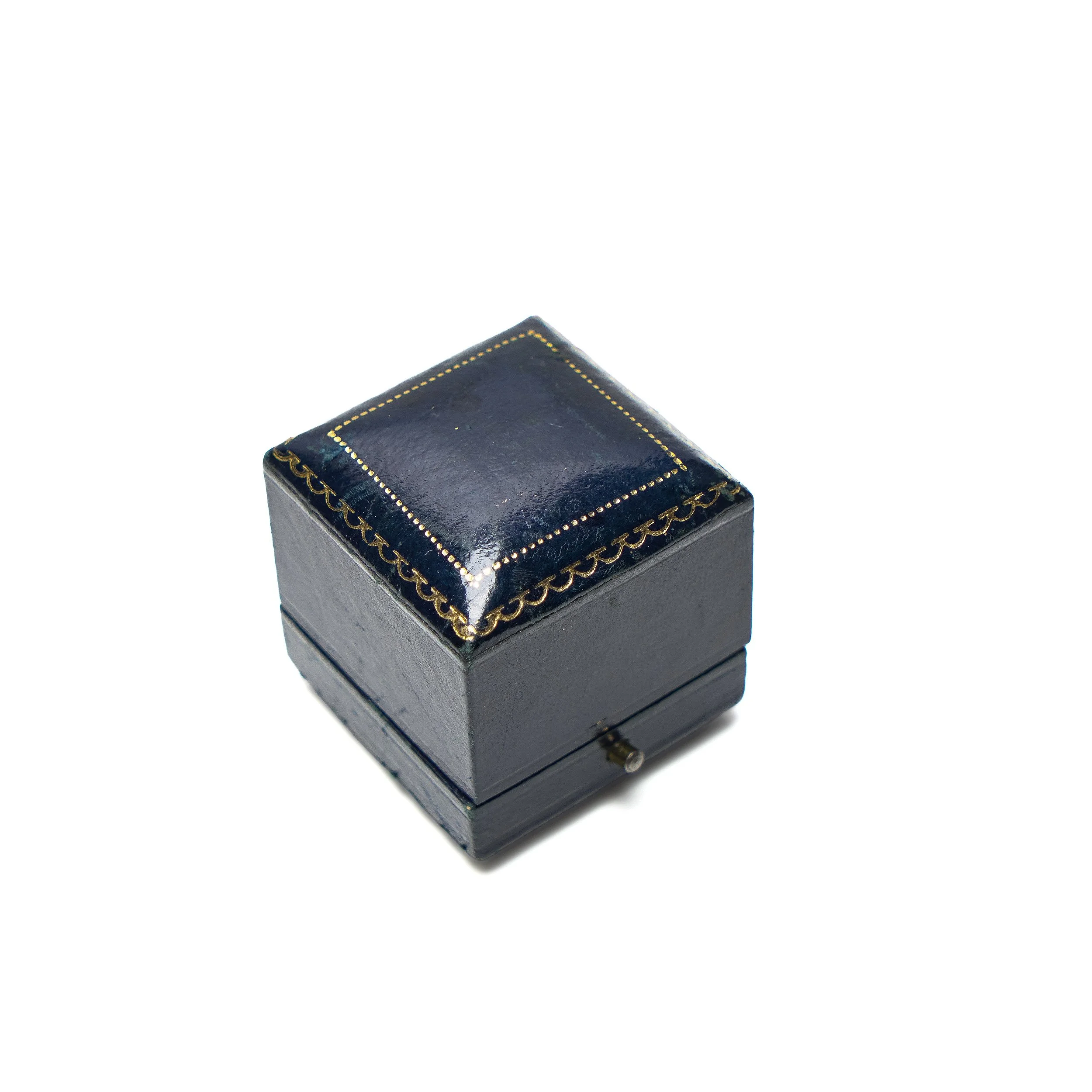 Vintage-Harold-Cox-Ring-Box-Windsor-Royal-Warrant-03-5034.jpg