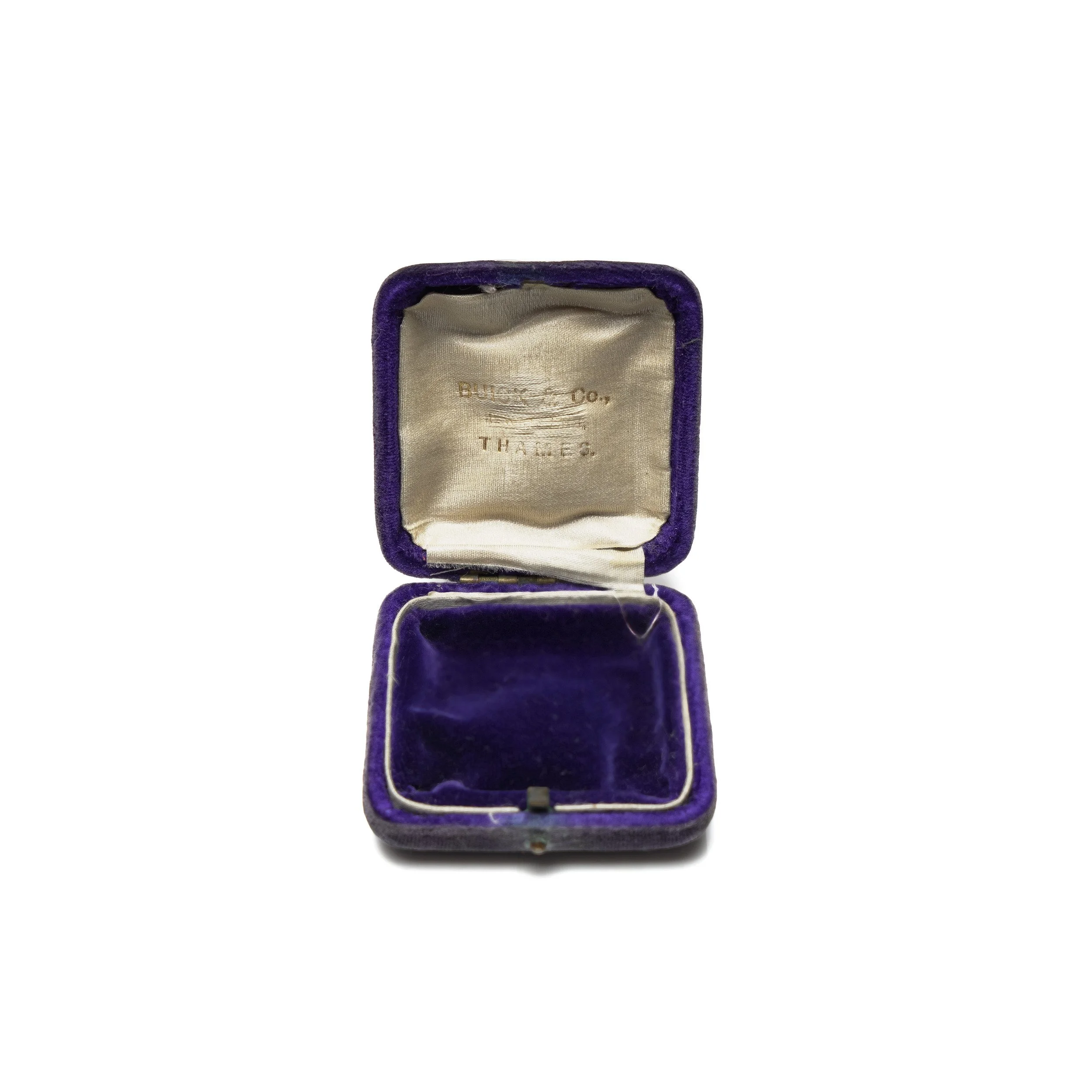 Antique-Buick-and-Co-Velvet-Jewellery-Box-02-5048.jpg