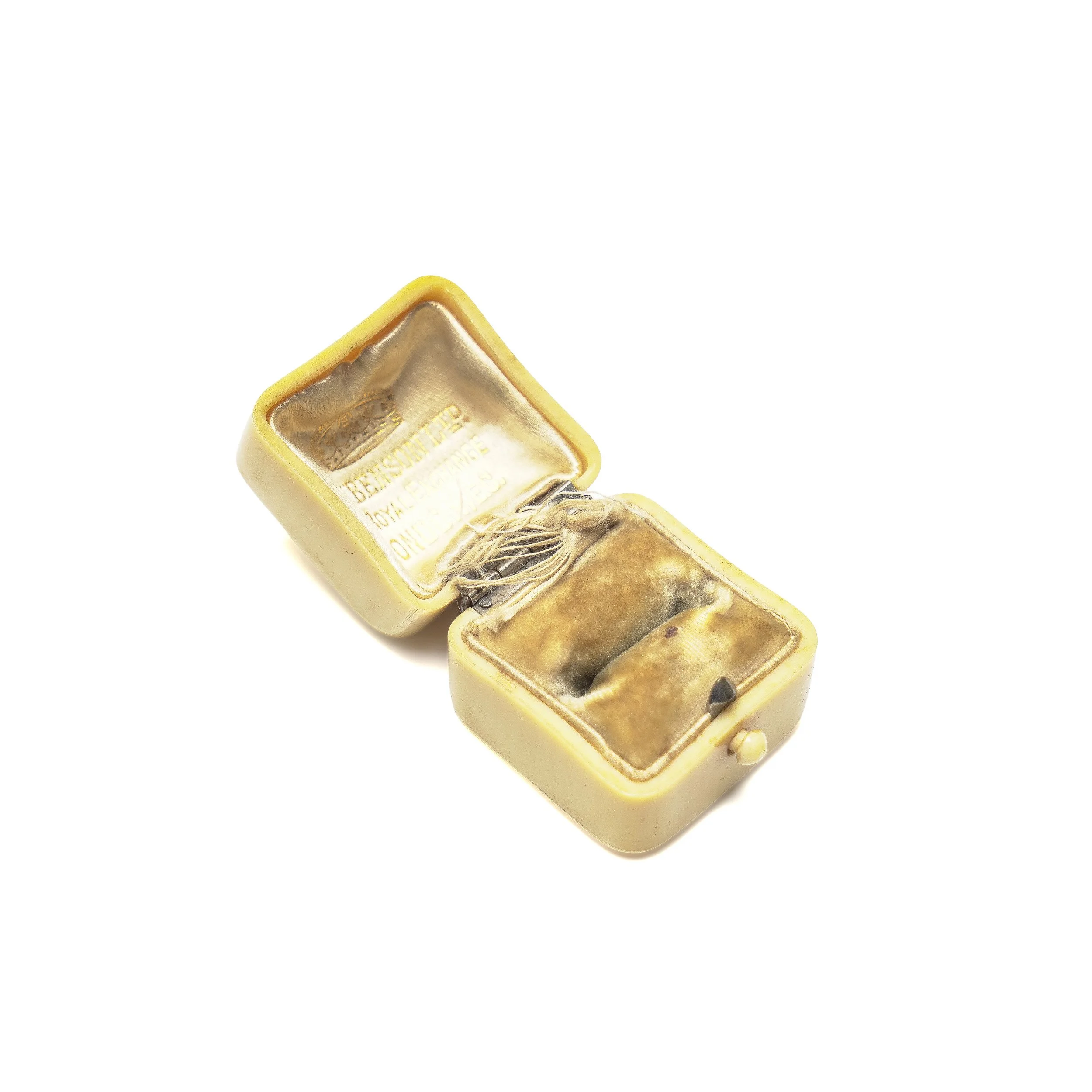 Antique-J-W-Benson-Ivory-Coloured-Ring-Box-Royal-Exchange-London-04-5083.jpg