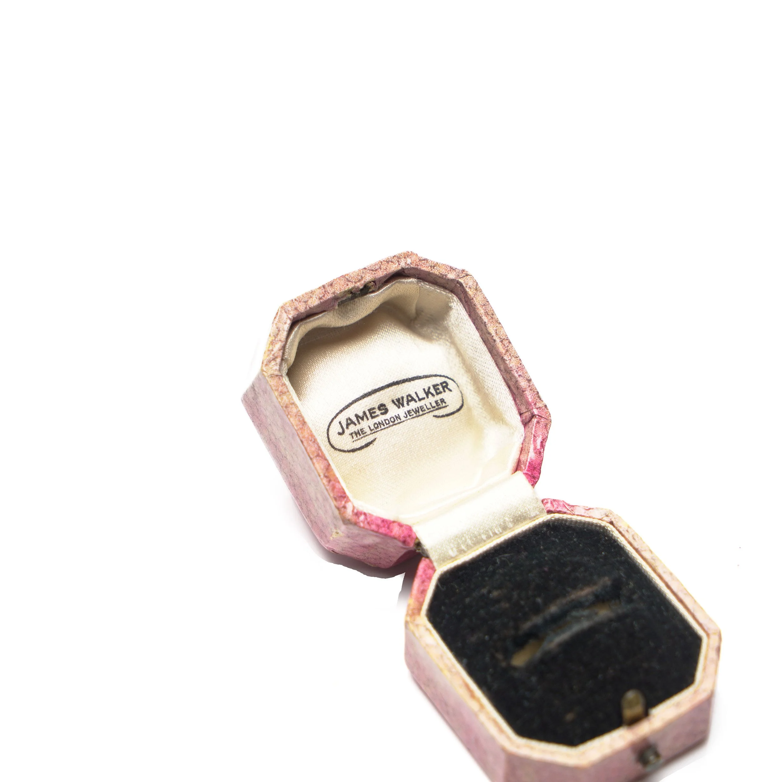 Vintage-James-Walker-The-London-Jeweller-Pink-Ring-Box-Octagonal-04-5143.jpg
