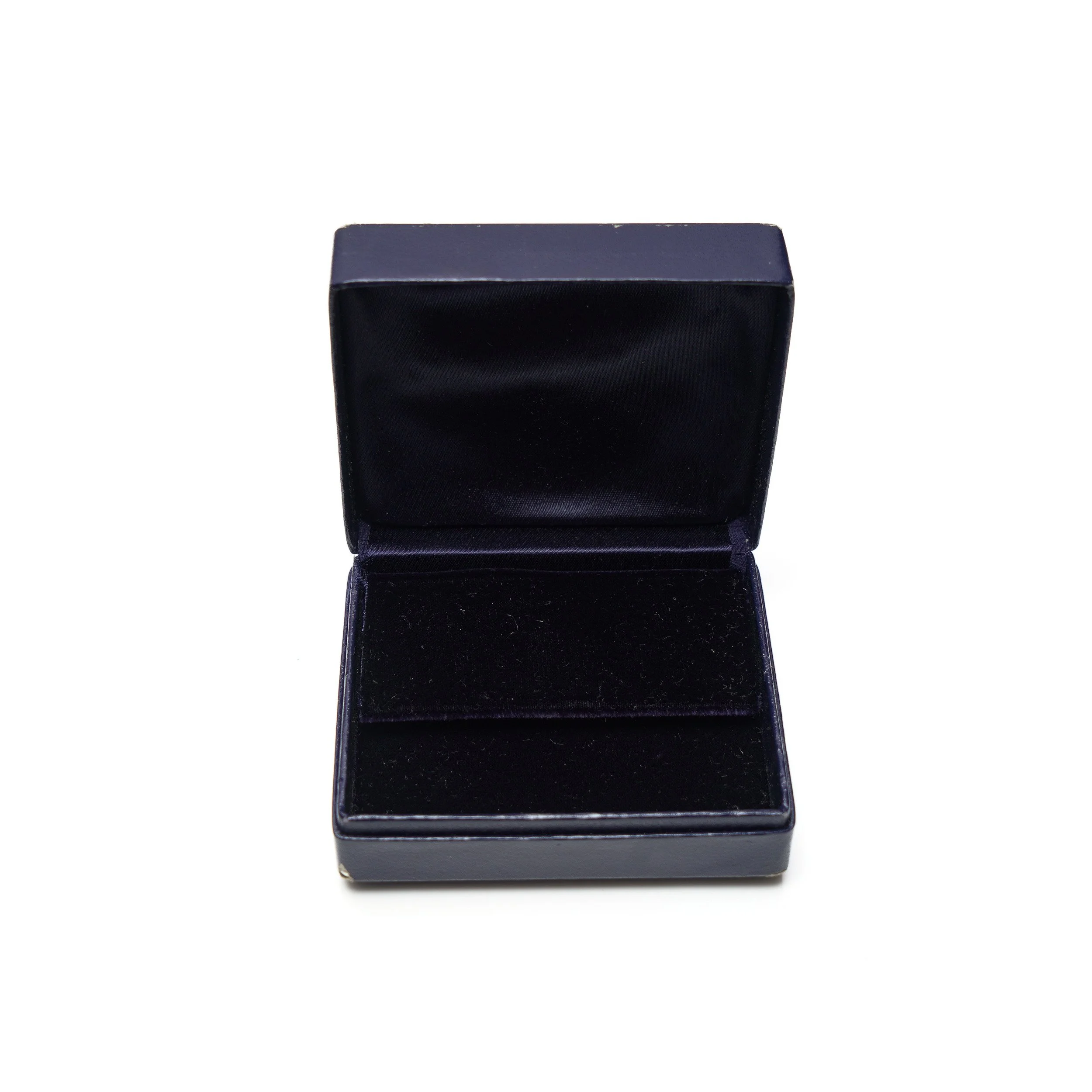 Antique-Tiffany-and-Co-New-York-Earring-Box-02-5157.jpg