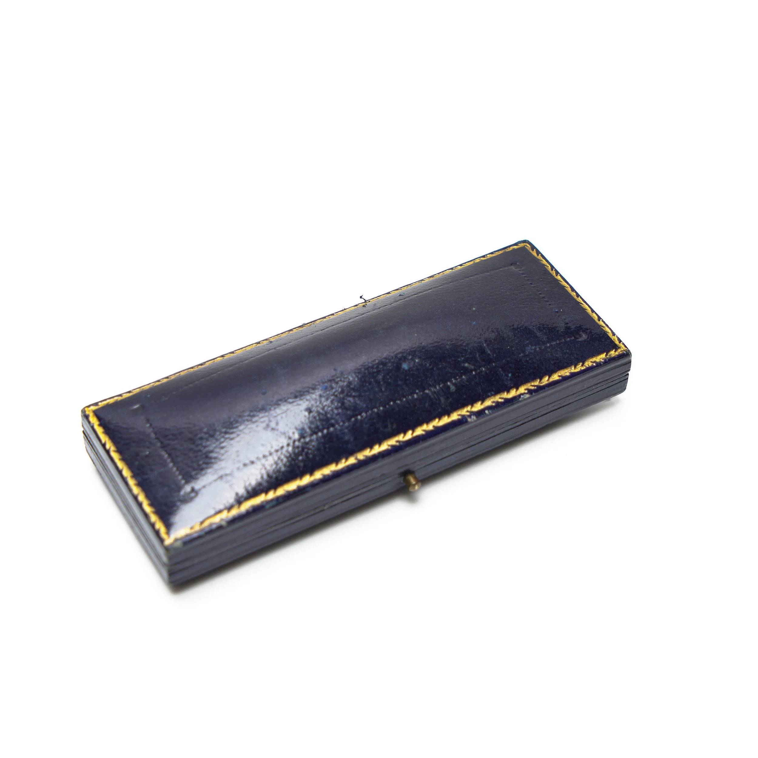 Antique-Reid-and-Sons-Newcastle-Brooch-Box-03-5167.jpg