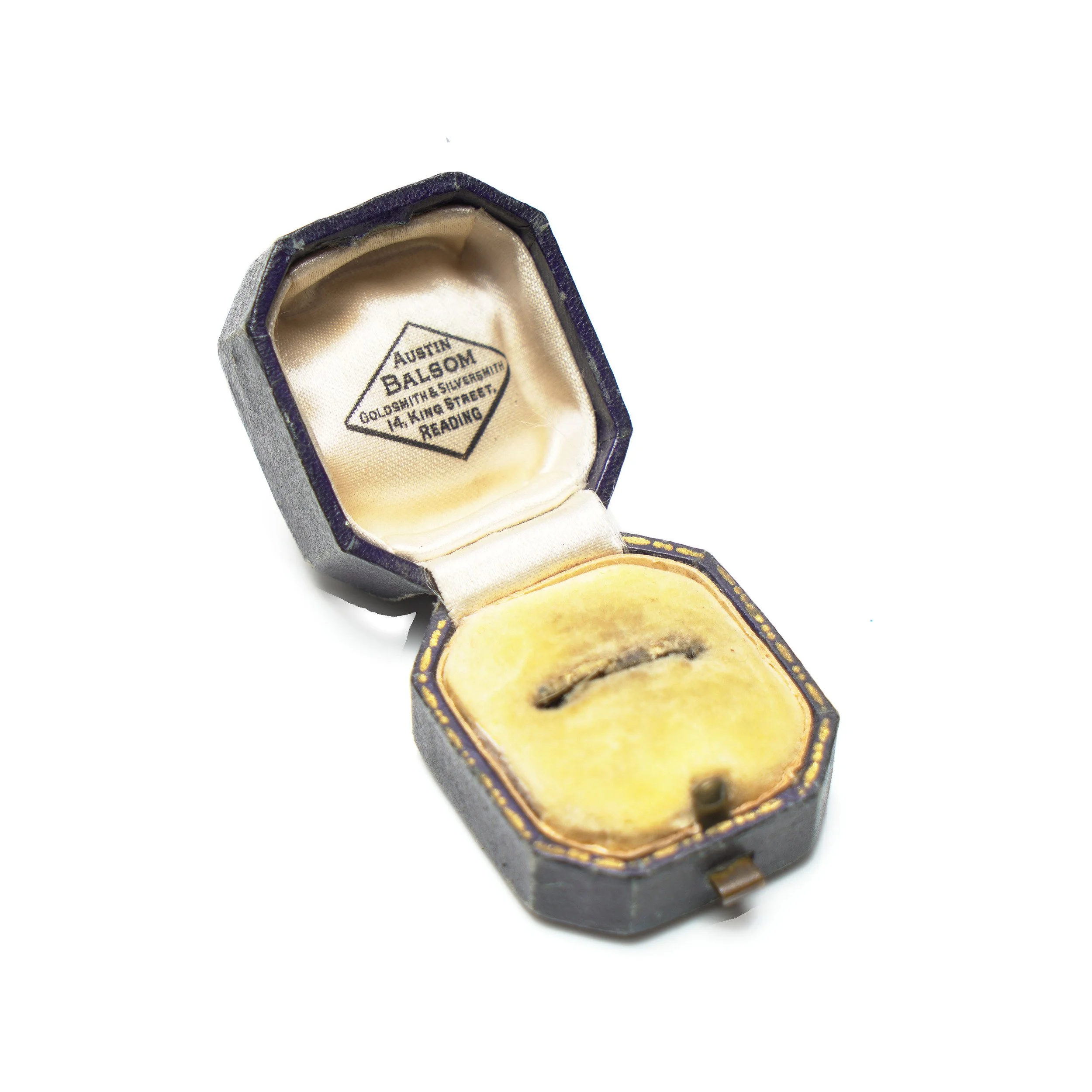 Antique-Austin-Balsom-Reading-Ring-Box-Octagonal-04-5226.jpg