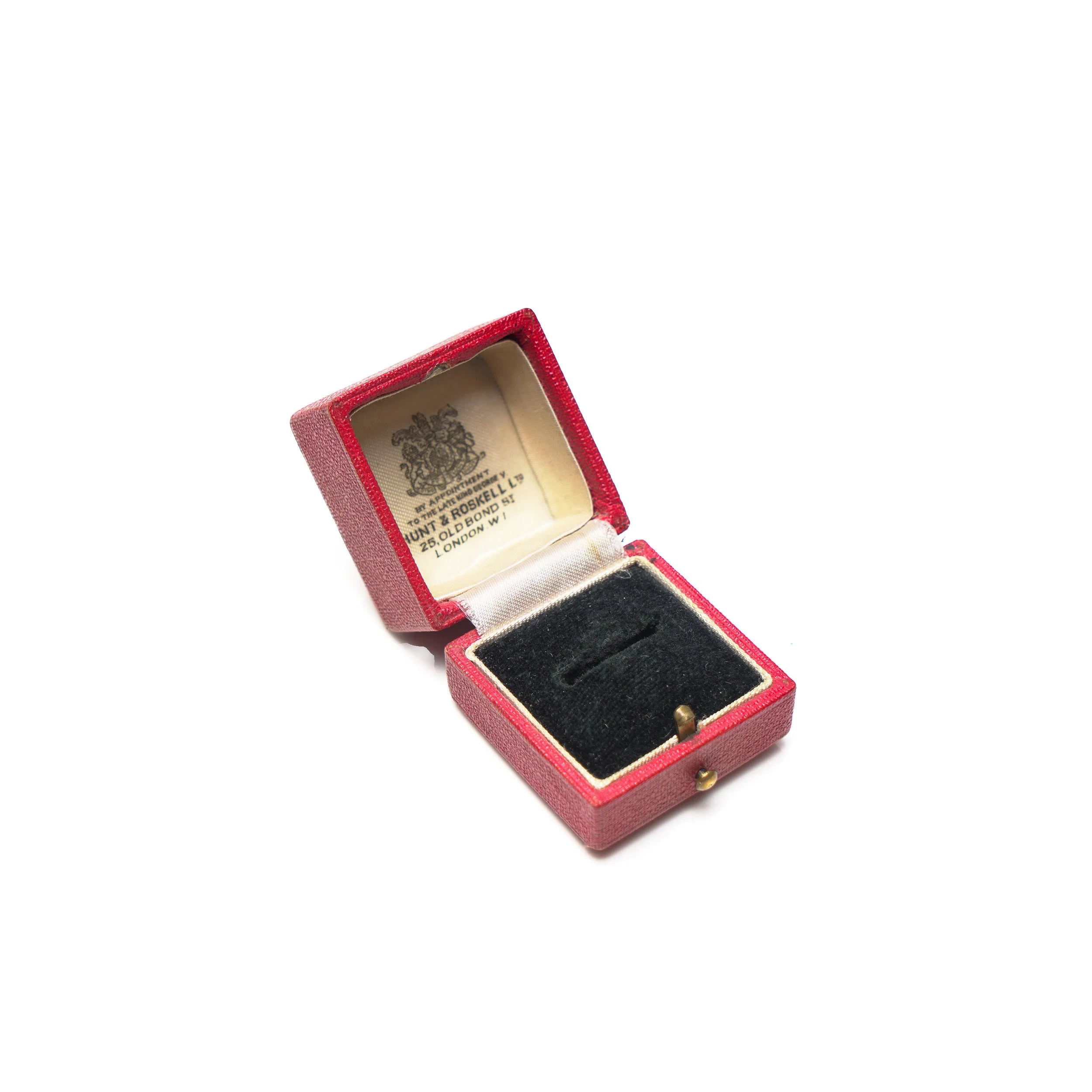Vintage-Hunt-and-Roskell-Old-Bond-Street-Ring-Box-Red-Leather-04-5234.jpg