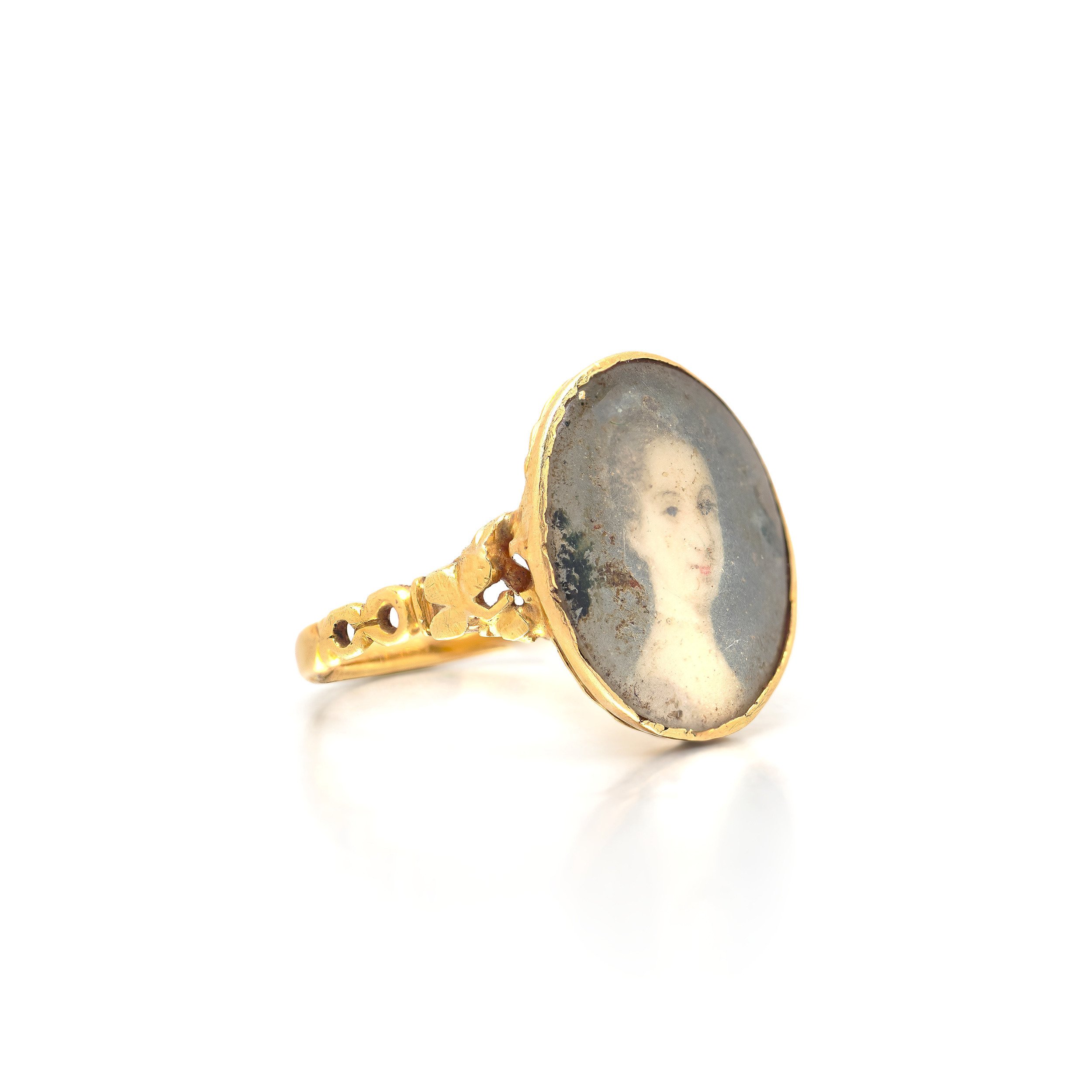 georgian-18kt-gold-portrait-miniature-ring-painted-lady-under-glass-03-129.jpg