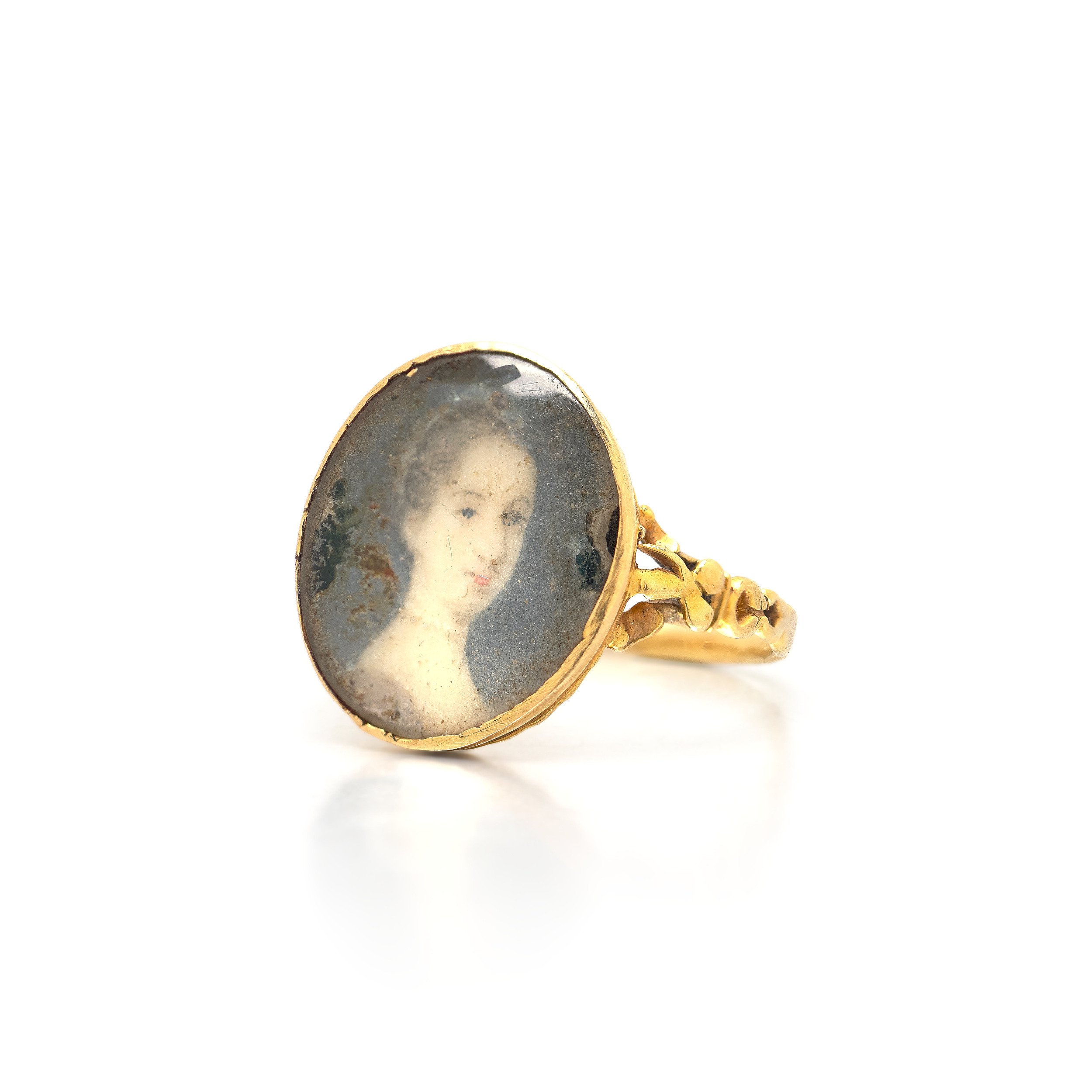 georgian-18kt-gold-portrait-miniature-ring-painted-lady-under-glass-04-129.jpg