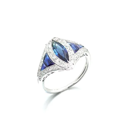 Art Deco Platinum Marquise Sapphire and Diamond Ring, Calibré Sapphire Shoulders