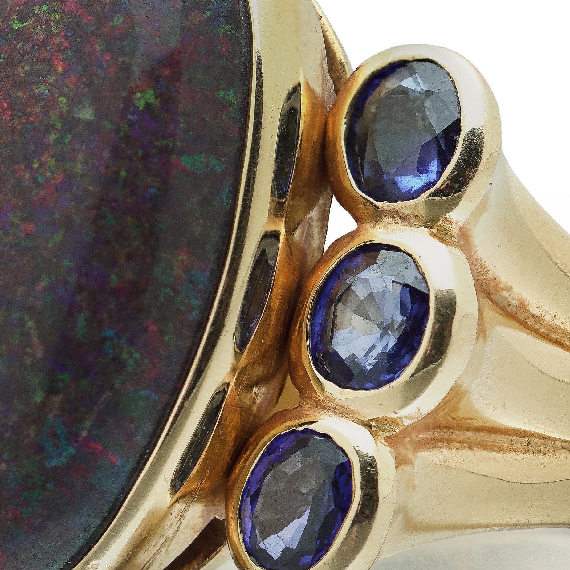 Vintage 1970s 18KT Gold Opal and Sapphire Cocktail Ring, close-up 4