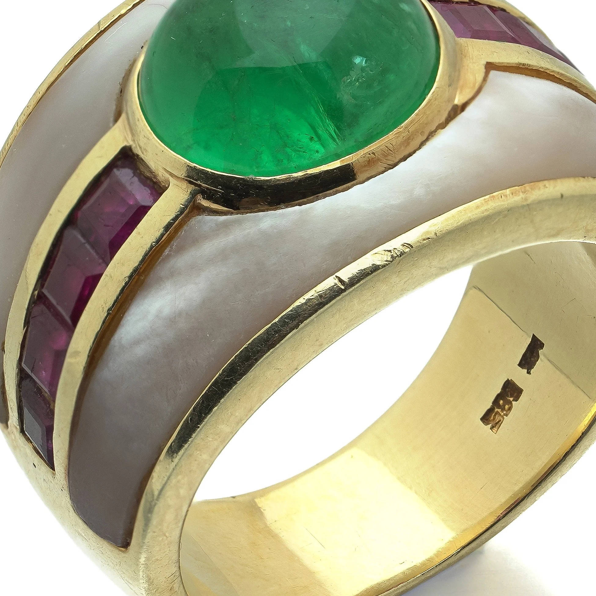 14KT Gold Cabochon Emerald, Ruby and Mother of Pearl Band Ring, close-up 5