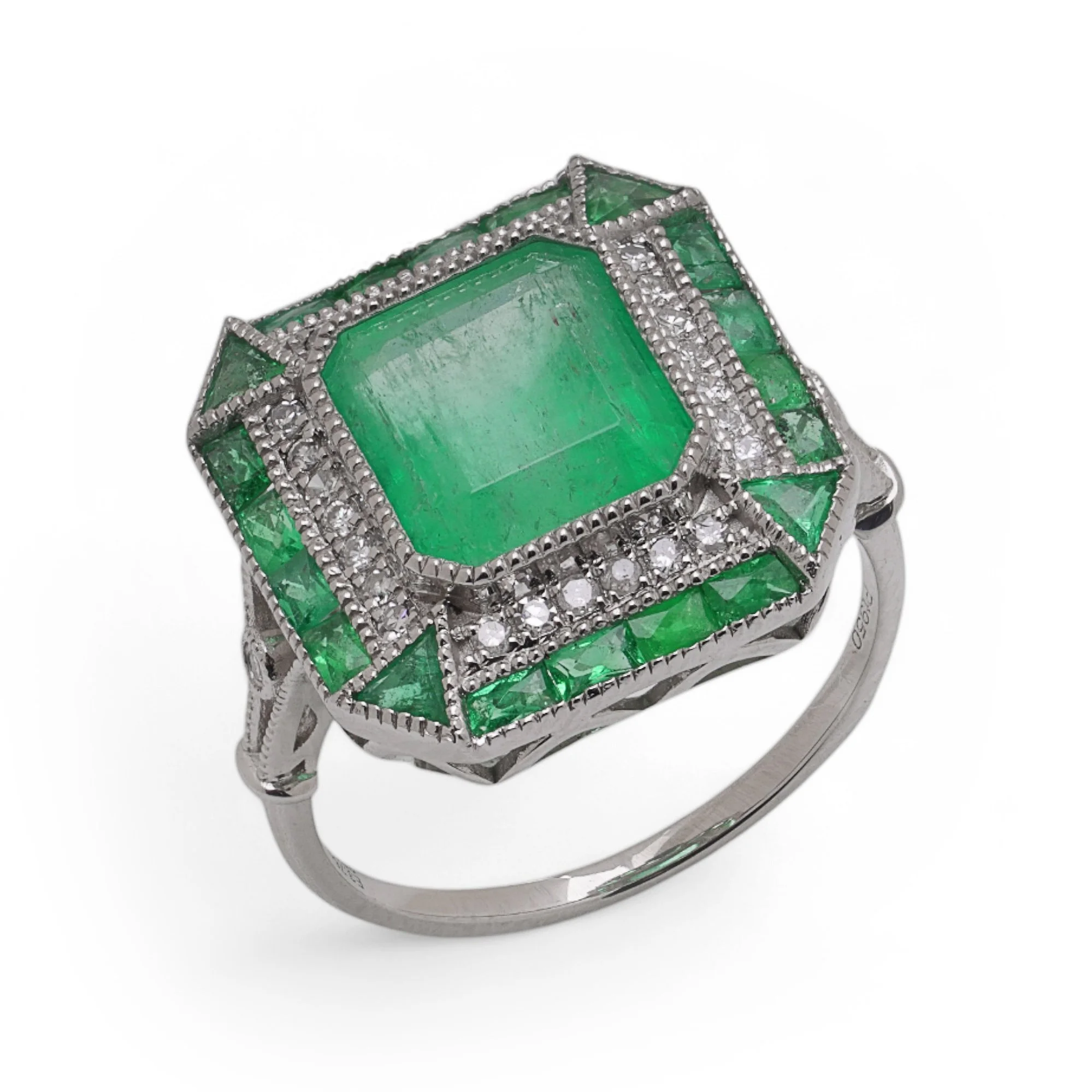 2025-09-16 13-03-33 (B,R8,S4).jpg