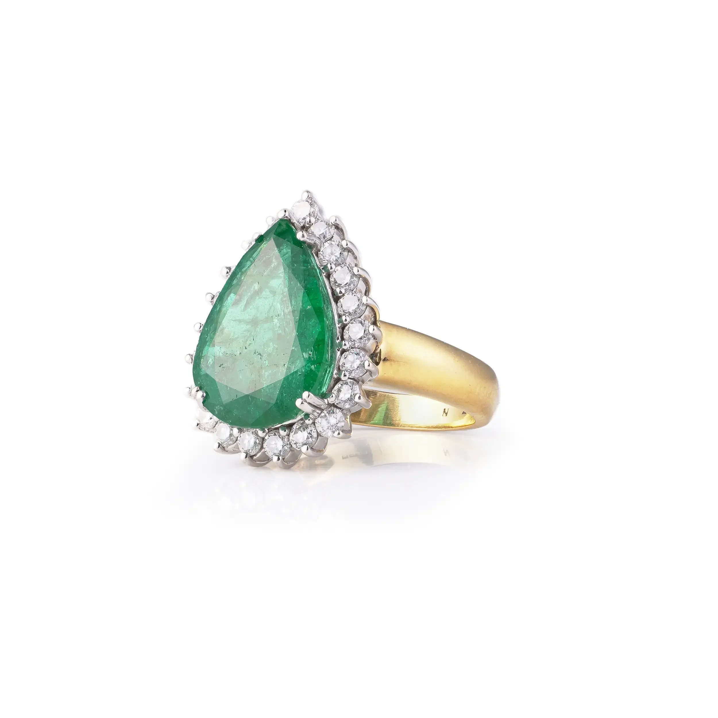 Mozeris-Fine-Antiques-Vintage-6ct-Natural-Emerald-&-Diamond-Cluster-Ring1.webp