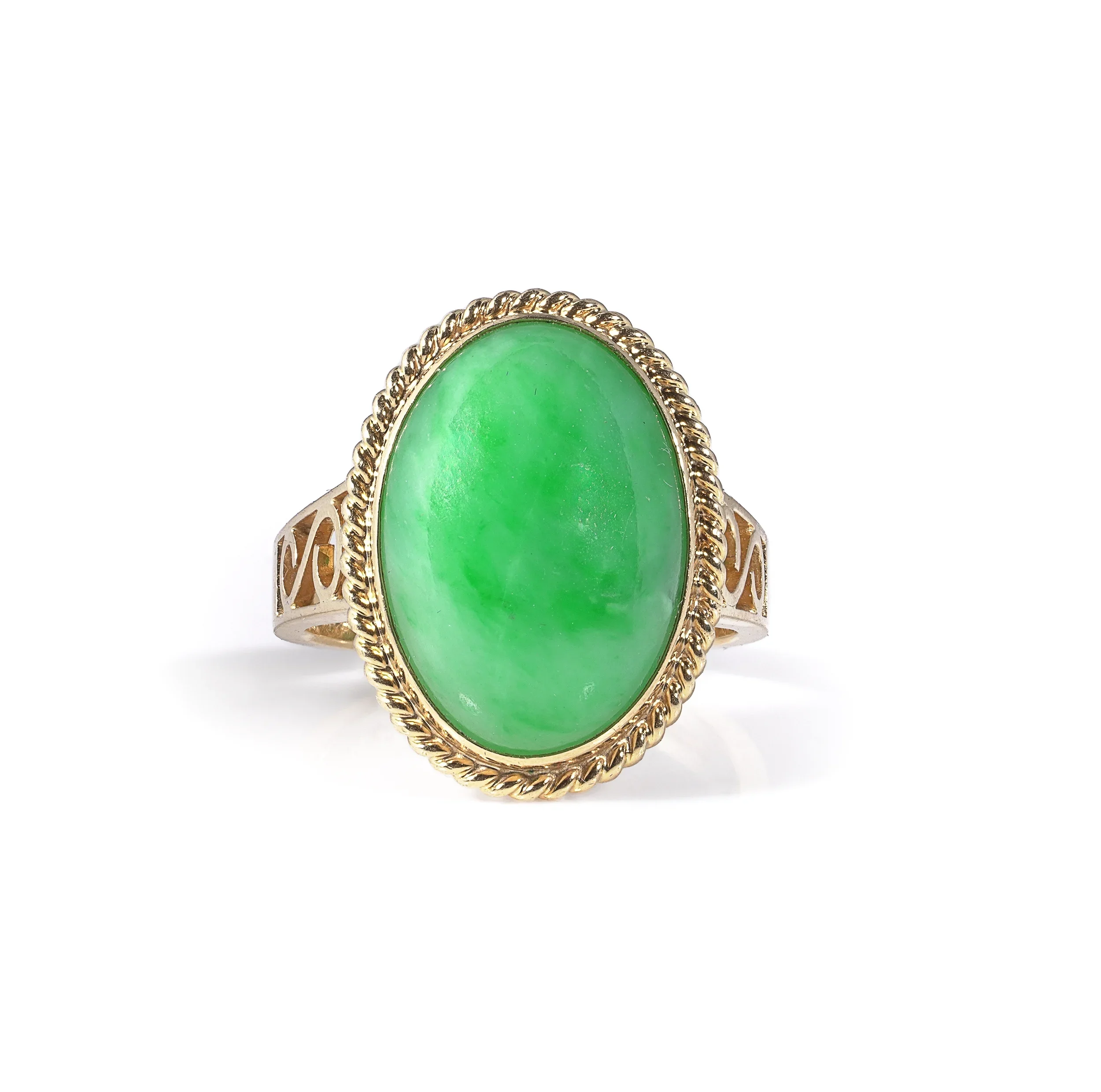 Mozeris-Fine-Antiques-18KT-Gold-Chinese-Natural-Jade-Dome-Ring1.webp