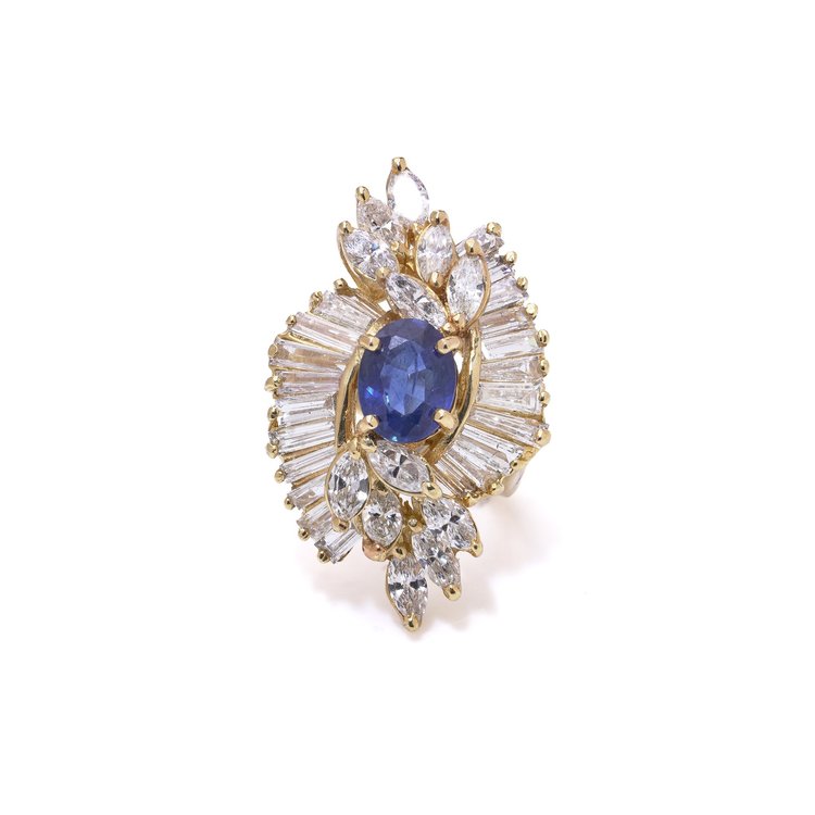 Sapphire and Diamond Cluster Cocktail Ring in 18KT Yellow Gold