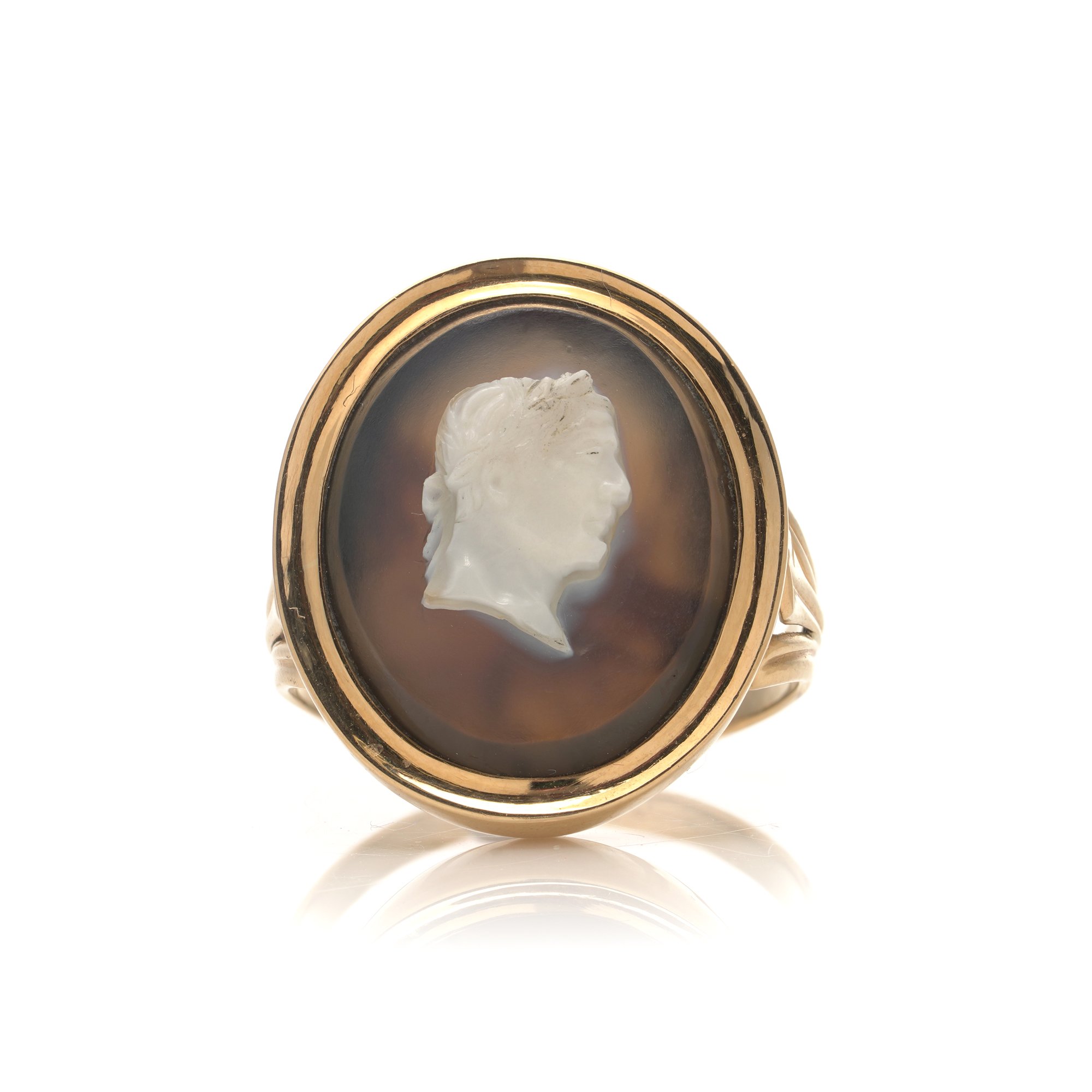 mozeris-fine-antiques-antique-victorian-18kt-gold-cameo-ring-white-profile1.jpg