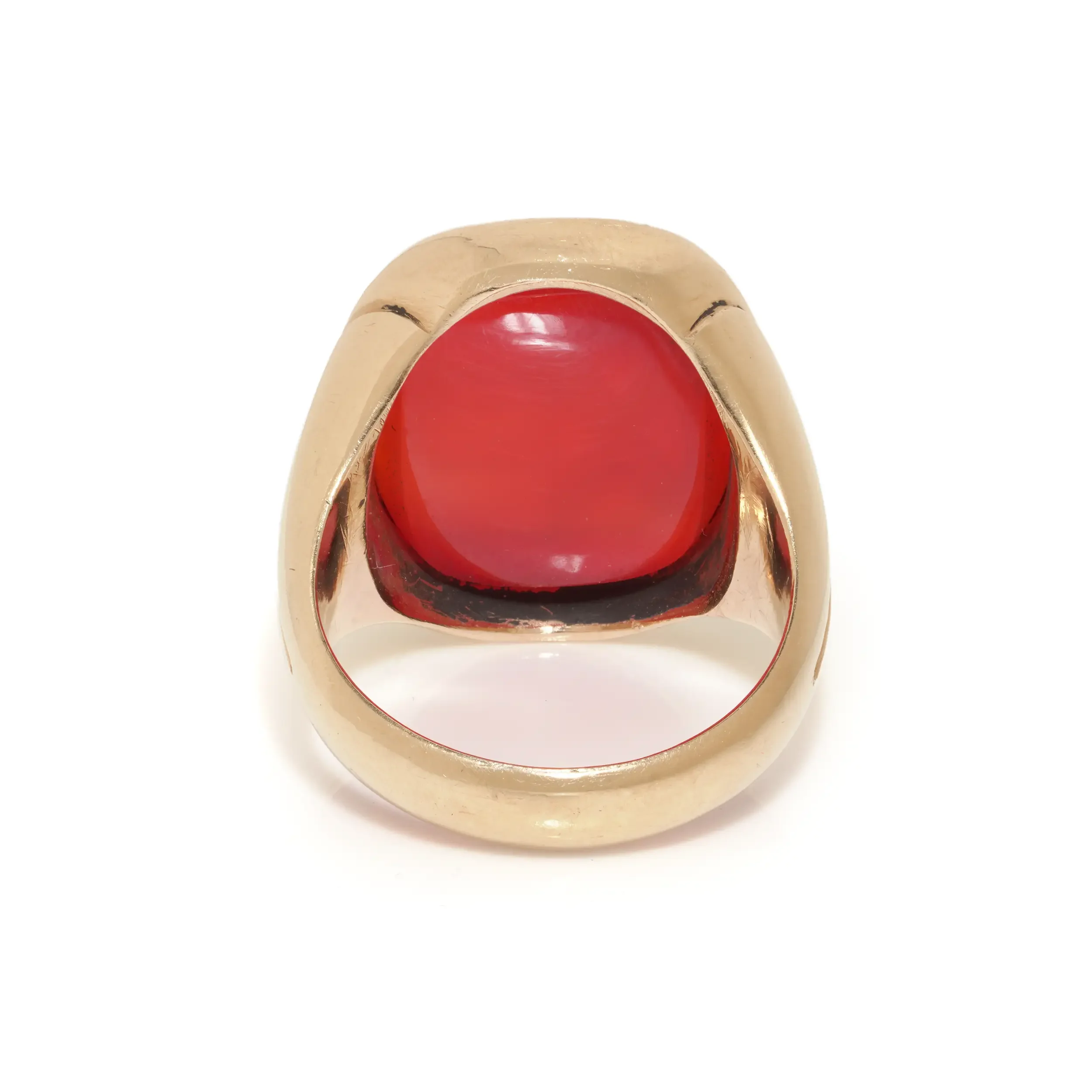 Antique-18kt-gold-carnelian-intaglio-heraldic-signet-ring-uk-r-Mozeris-Fine-Antiques2.webp