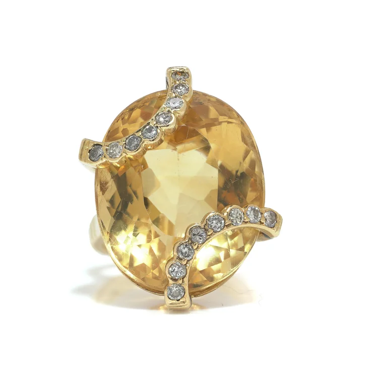 Vintage 1970s 18KT Gold Citrine and Diamond Ring