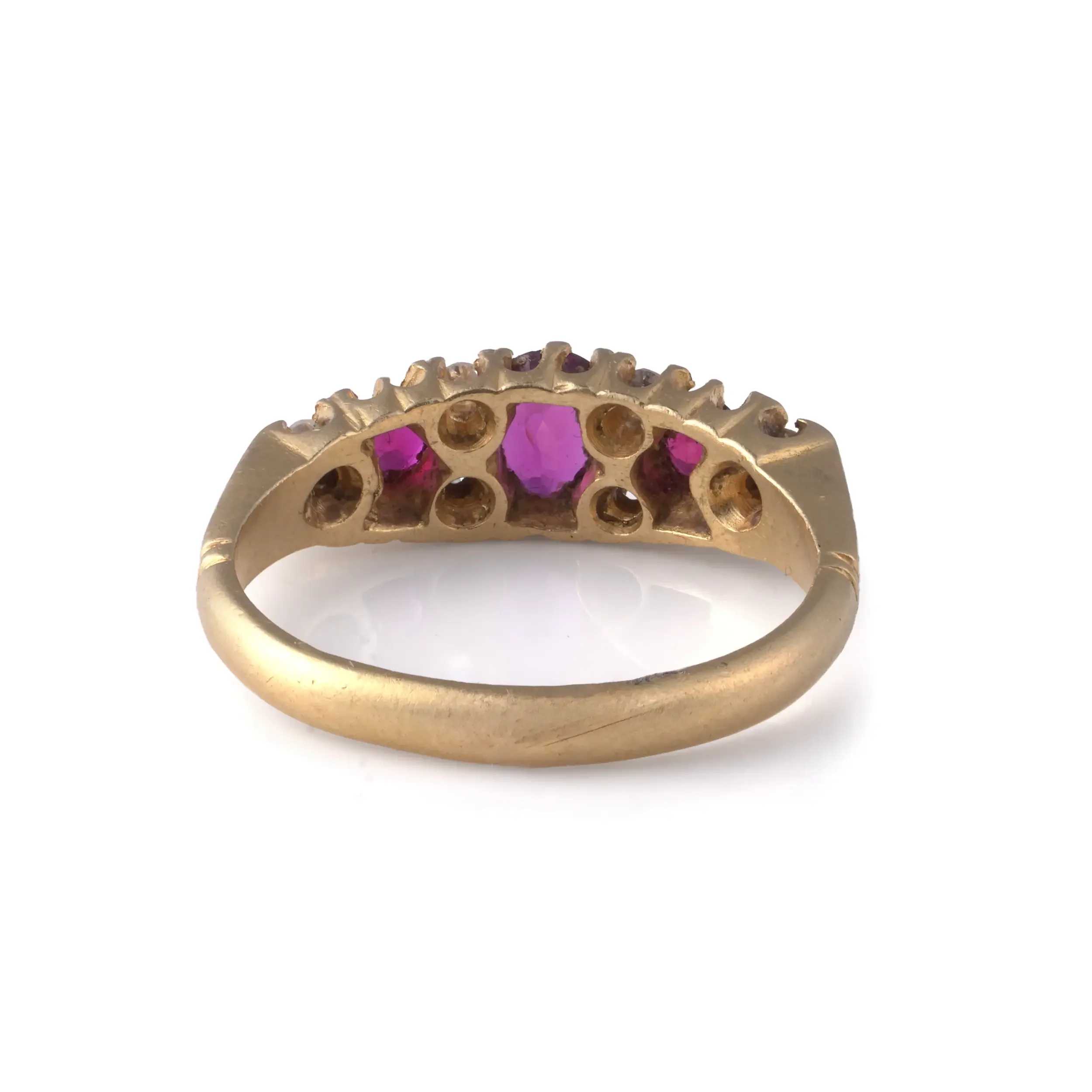 Mozeris-Fine-Antiques--Vintage-RubyDiamond-Ring-18KT-Gold3.webp