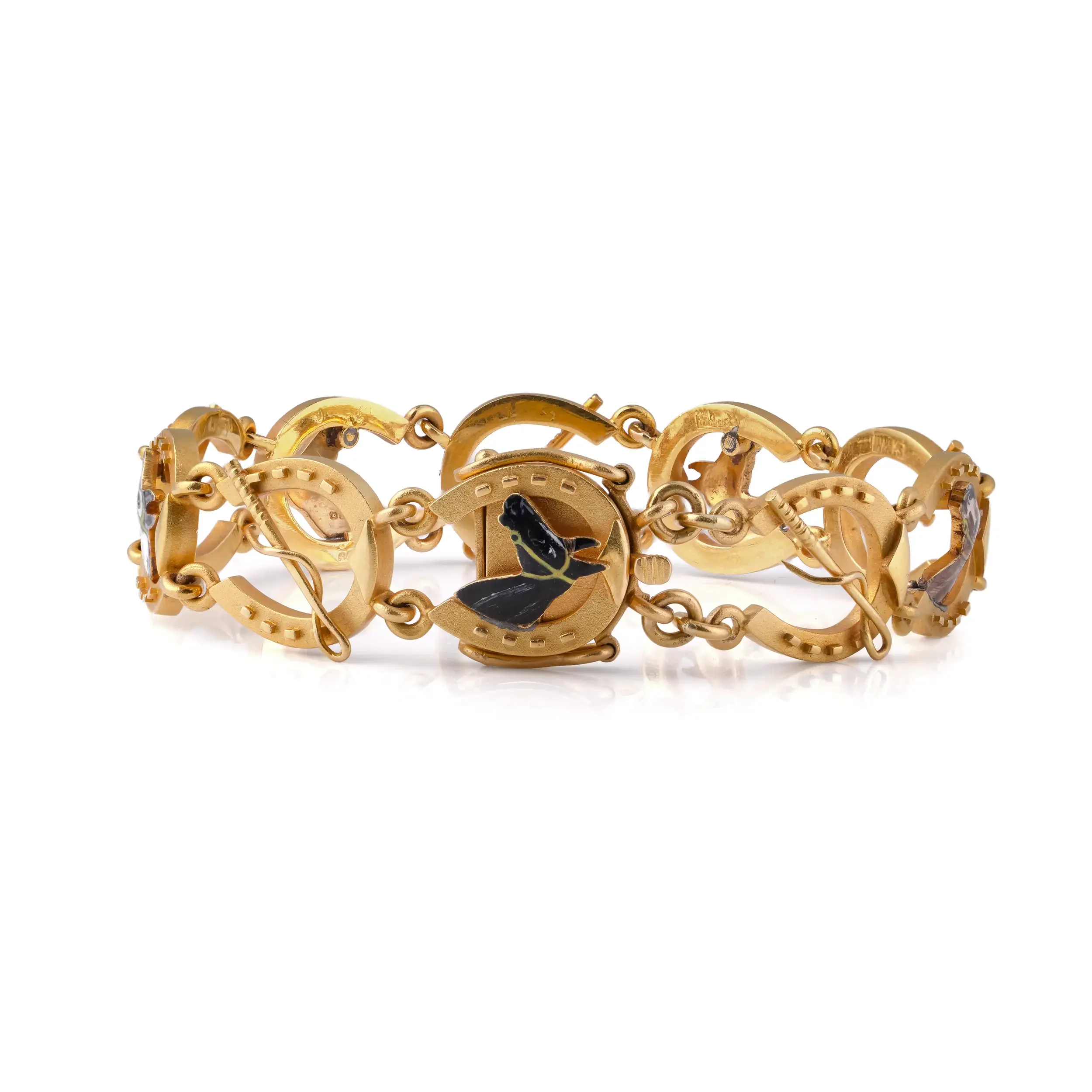Mozeris-Fine-Antiques-Victorian-22KT-Gold-Equestrian-Horse-Motif-Bracelet1.webp